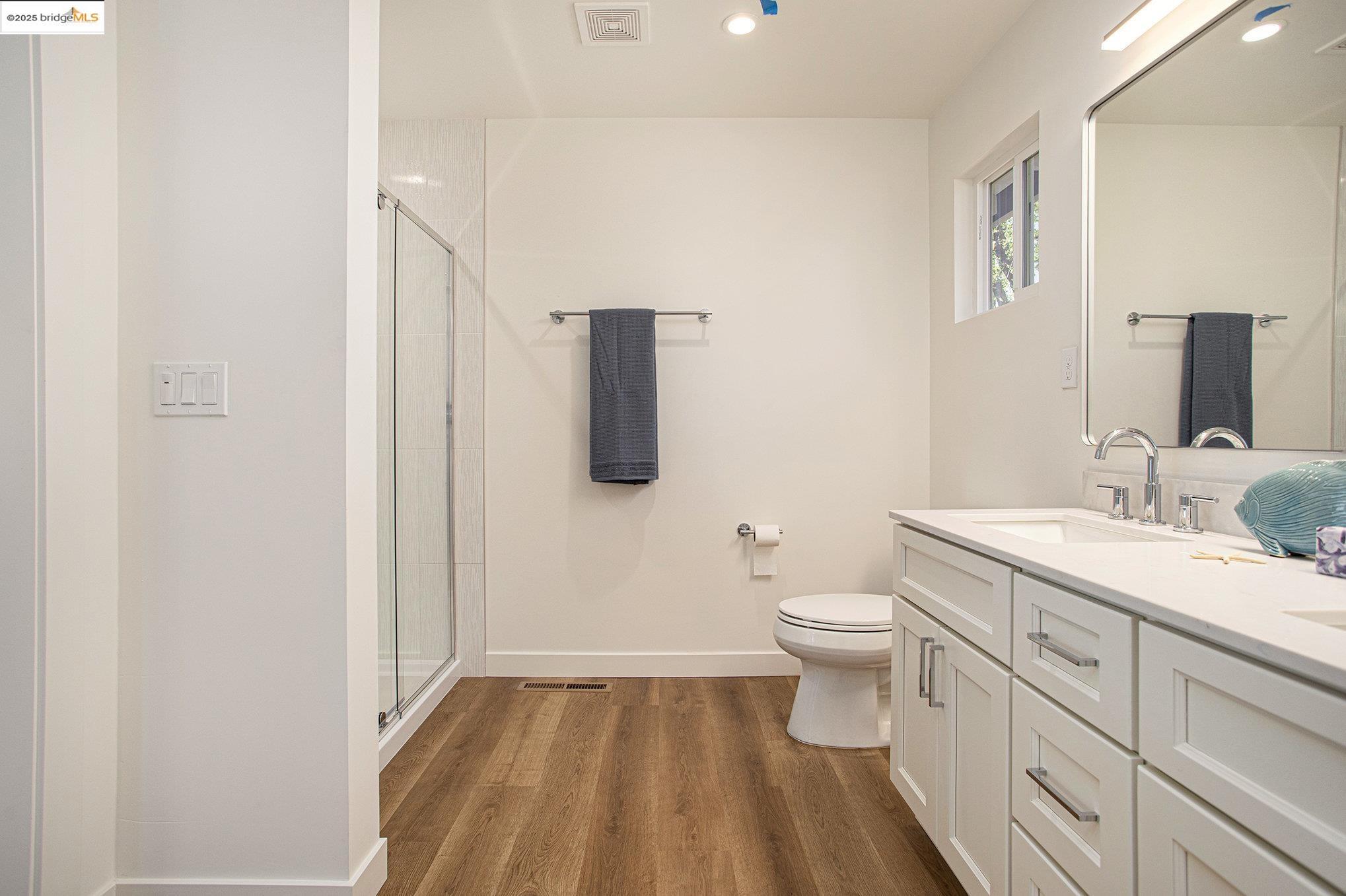 Detail Gallery Image 22 of 35 For 980 Oak St, Clayton,  CA 94517 - 5 Beds | 3 Baths