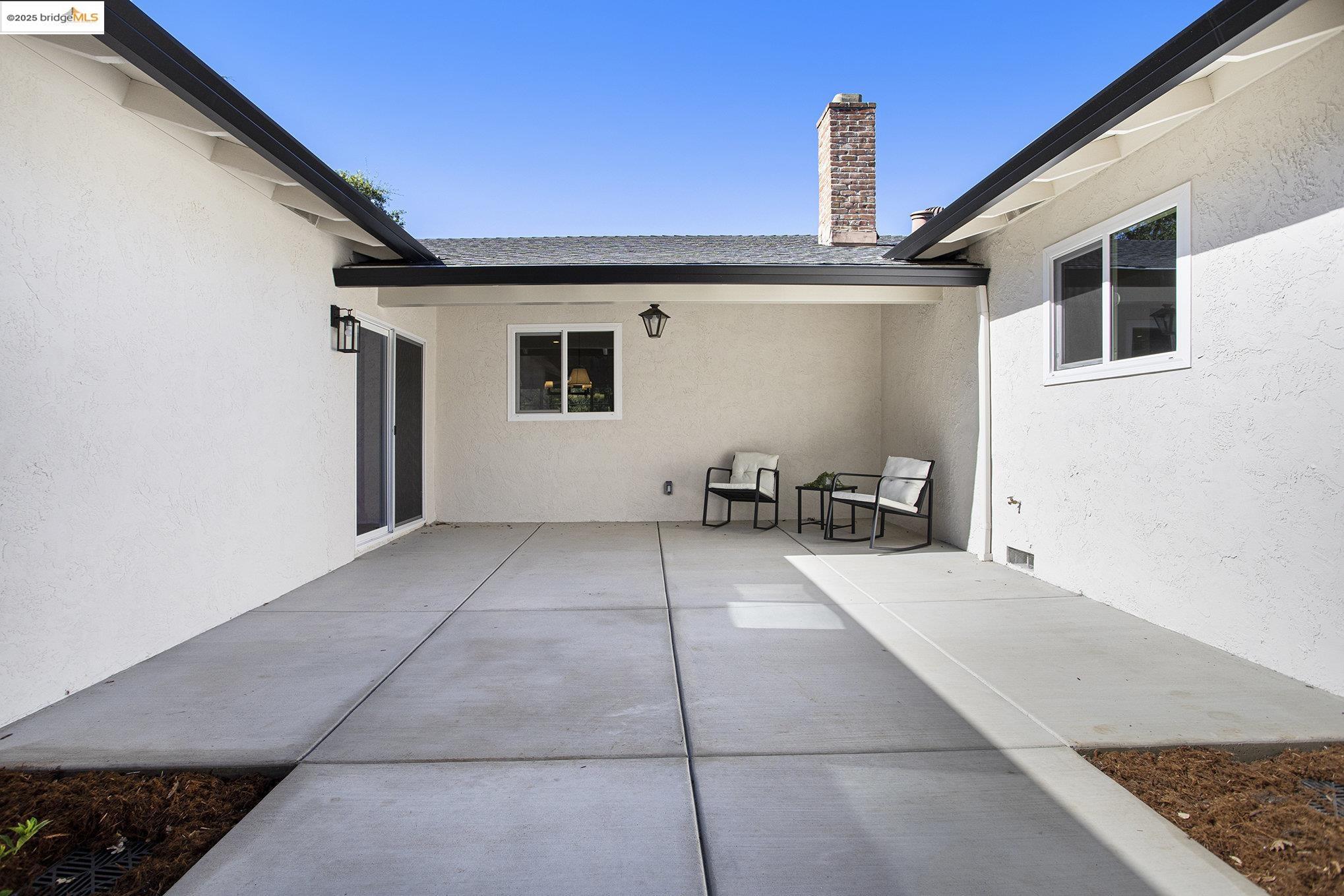 Detail Gallery Image 31 of 35 For 980 Oak St, Clayton,  CA 94517 - 5 Beds | 3 Baths