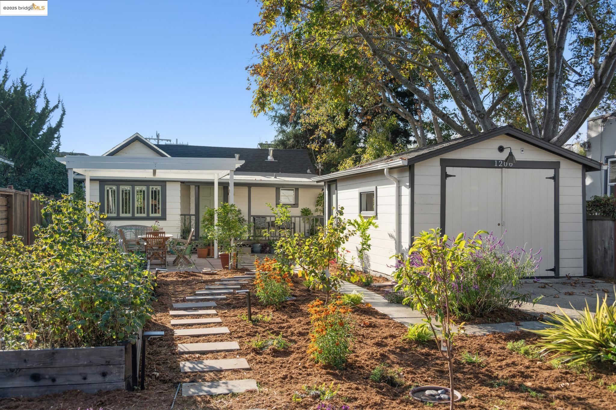 Front Image Thumbnail for EB41115485