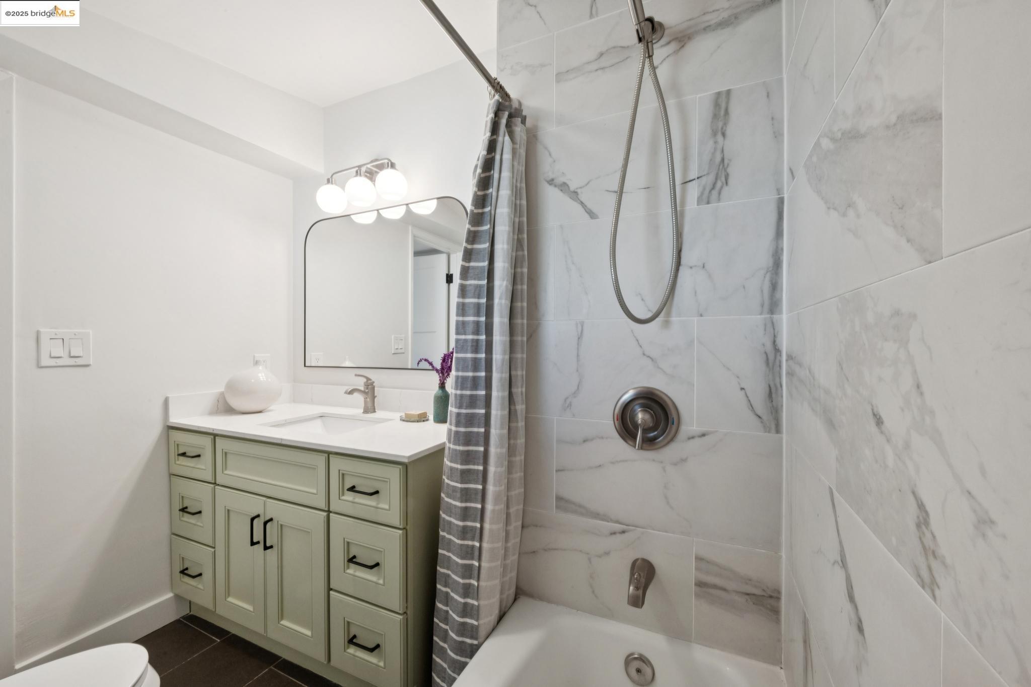 Detail Gallery Image 31 of 37 For 1200 Cornell Ave, Berkeley,  CA 94706 - 1 Beds | 1 Baths