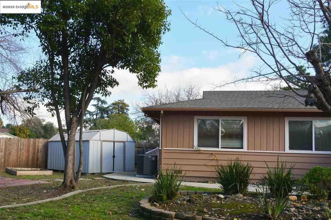 Detail Gallery Image 25 of 25 For 1462 Kimball Ct, Concord,  CA 94518 - 7 Beds | 3 Baths