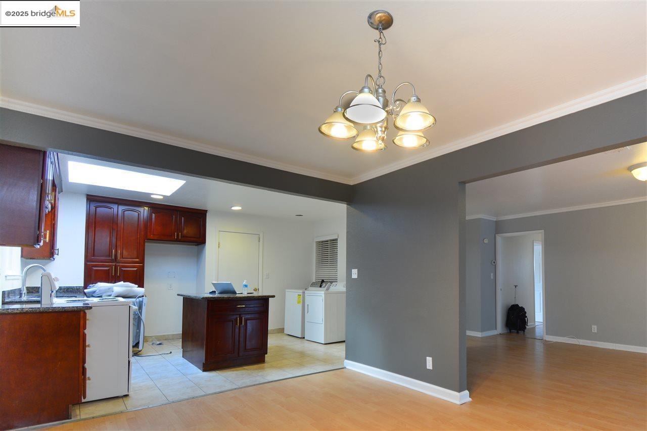 Detail Gallery Image 6 of 25 For 1462 Kimball Ct, Concord,  CA 94518 - 7 Beds | 3 Baths