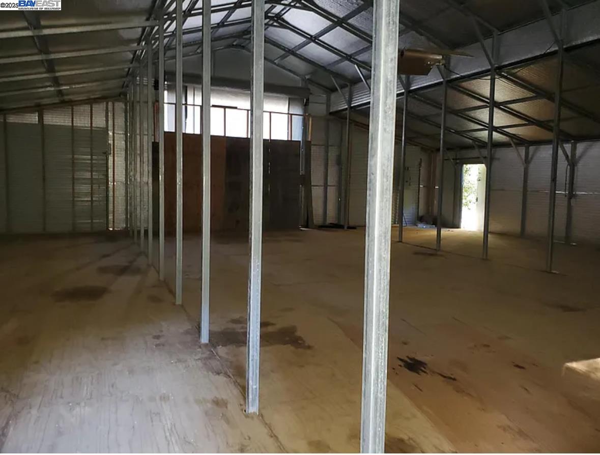 Detail Gallery Image 13 of 17 For 605 Rancho Sequoia Dr, Alderpoint,  CA 95511 - – Beds | – Baths