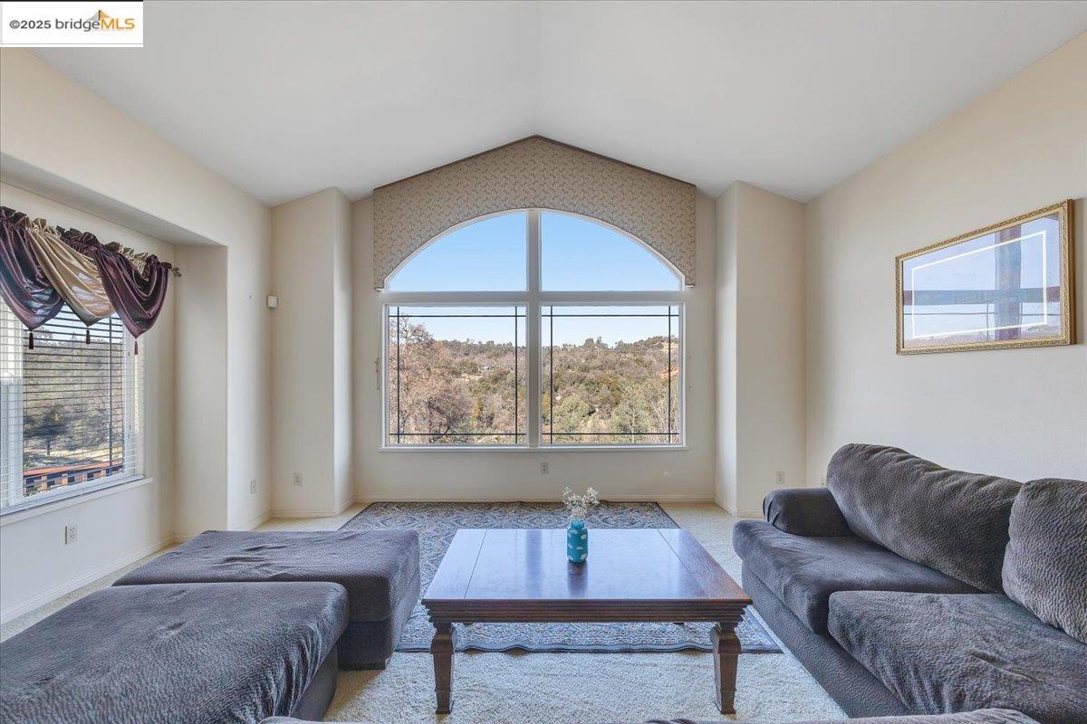 Detail Gallery Image 5 of 49 For 20405 Starr King Dr, Soulsbyville,  CA 95372 - 3 Beds | 2 Baths