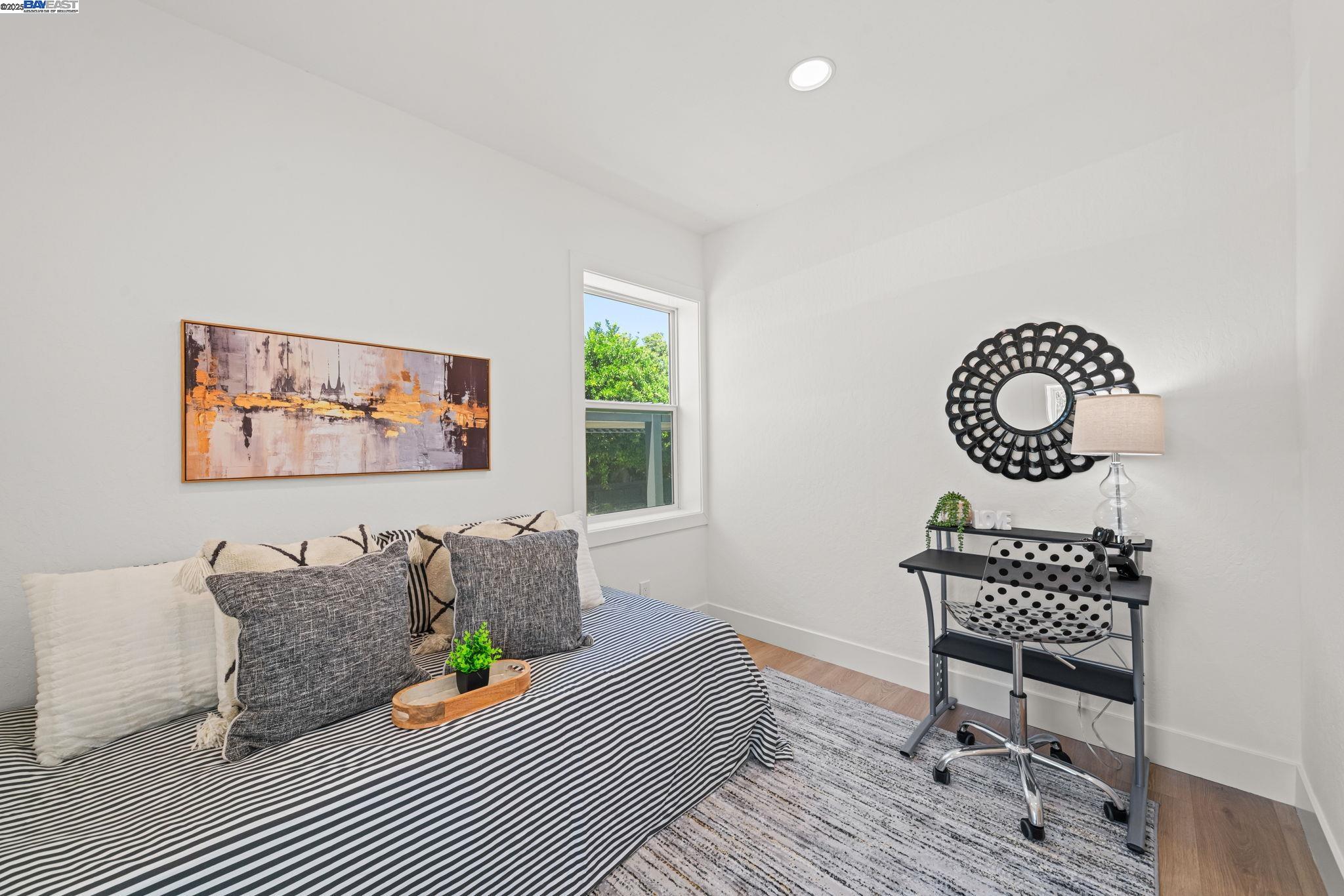 Detail Gallery Image 25 of 53 For 1038 Division St, Pleasanton,  CA 94566 - 4 Beds | 2 Baths