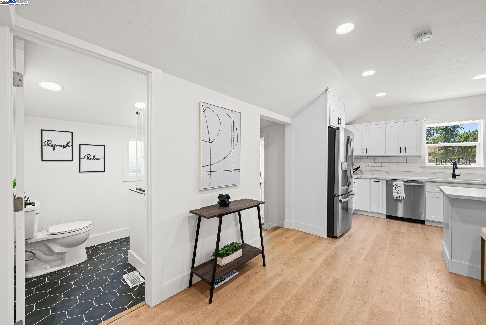 Detail Gallery Image 26 of 53 For 1038 Division St, Pleasanton,  CA 94566 - 4 Beds | 2 Baths