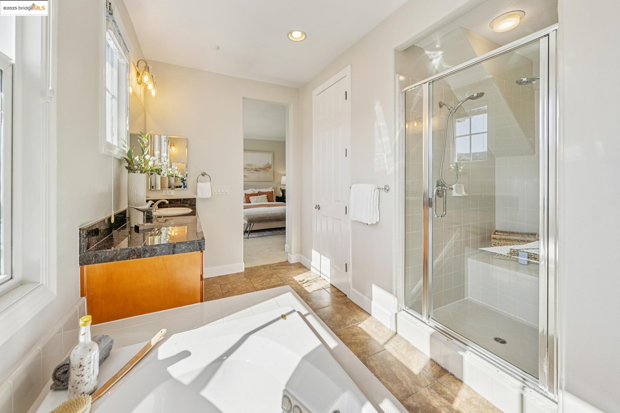 Detail Gallery Image 36 of 60 For 209 Seaview Drive, Richmond,  CA 94801 - 4 Beds | 3/1 Baths