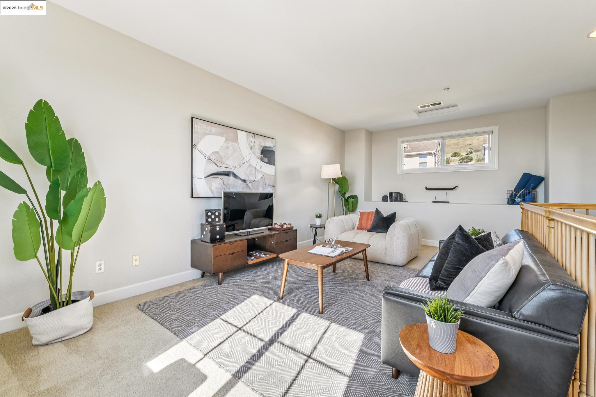 Detail Gallery Image 48 of 60 For 209 Seaview Drive, Richmond,  CA 94801 - 4 Beds | 3/1 Baths