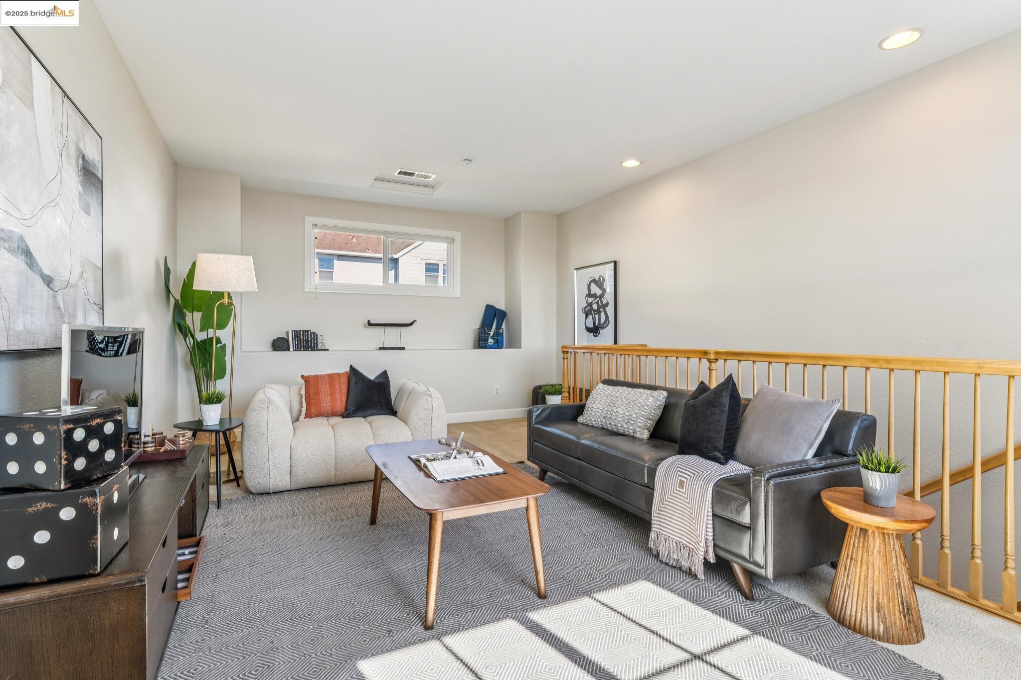 Detail Gallery Image 49 of 60 For 209 Seaview Drive, Richmond,  CA 94801 - 4 Beds | 3/1 Baths