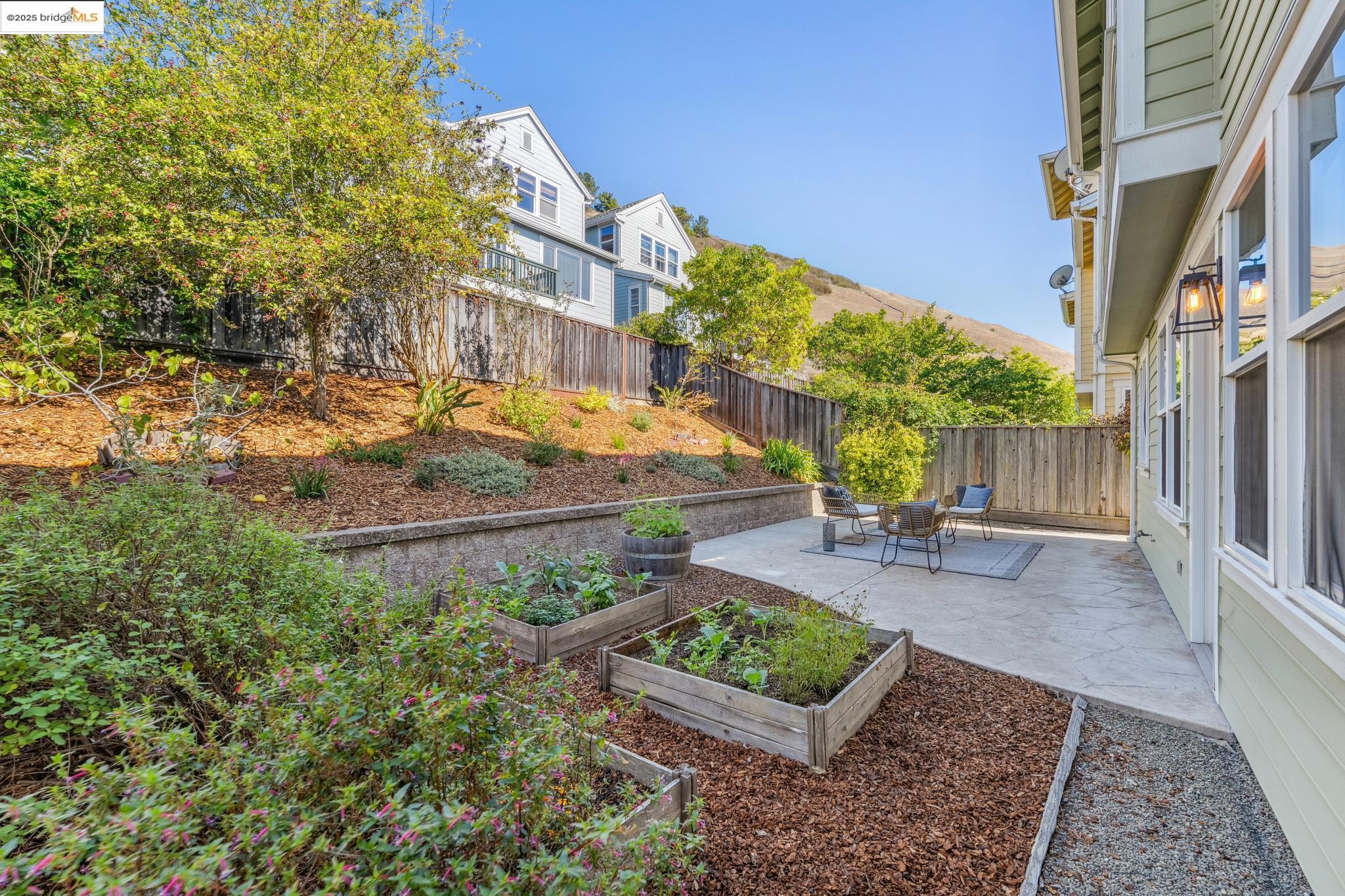 Detail Gallery Image 55 of 60 For 209 Seaview Drive, Richmond,  CA 94801 - 4 Beds | 3/1 Baths