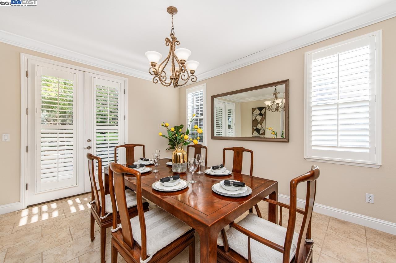 Detail Gallery Image 11 of 60 For 2753 Silverado Ct, Livermore,  CA 94550 - 4 Beds | 4/1 Baths