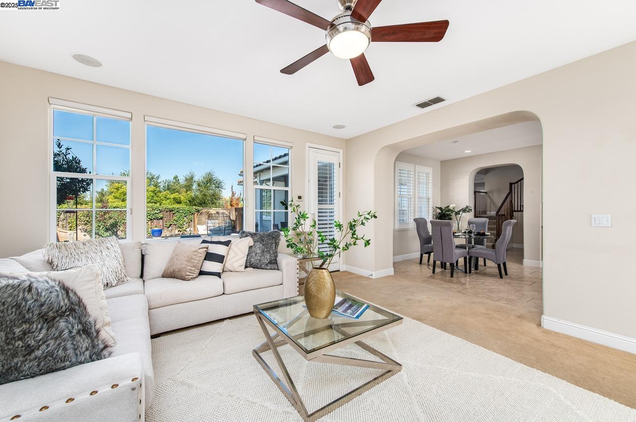 Detail Gallery Image 23 of 60 For 2753 Silverado Ct, Livermore,  CA 94550 - 4 Beds | 4/1 Baths