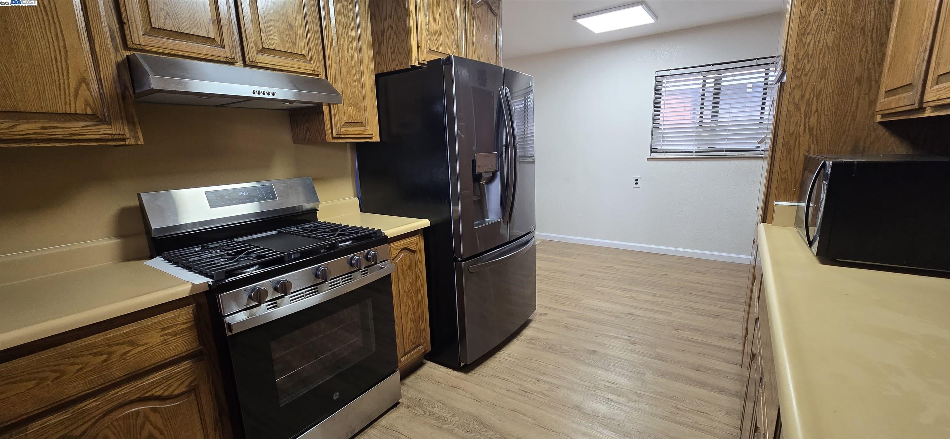 Detail Gallery Image 5 of 33 For 1661 Minnesota, Fairfield,  CA 94533 - 3 Beds | 2 Baths