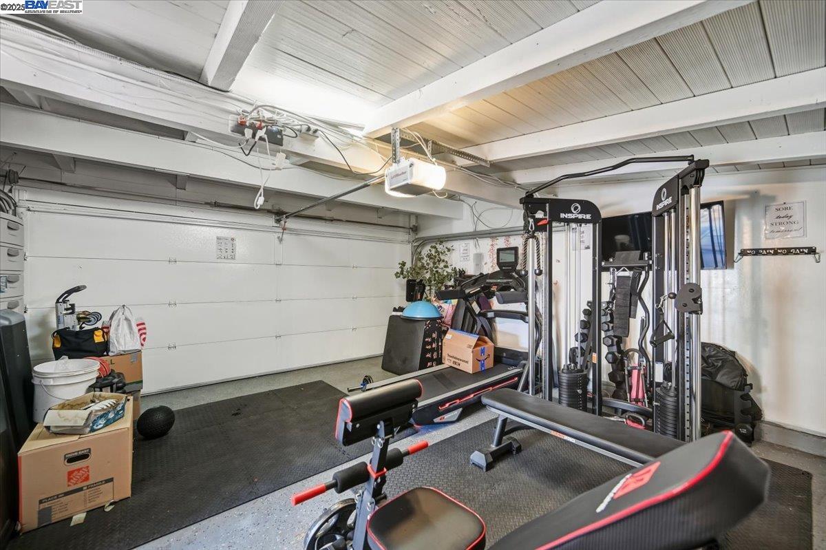 Detail Gallery Image 43 of 53 For 1481 Rieger Ave, Hayward,  CA 94544 - 3 Beds | 2 Baths