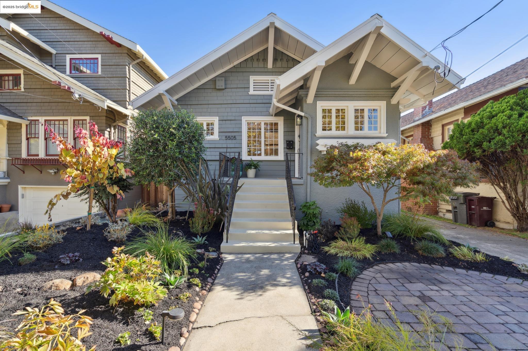 Front Image Thumbnail for EB41115517