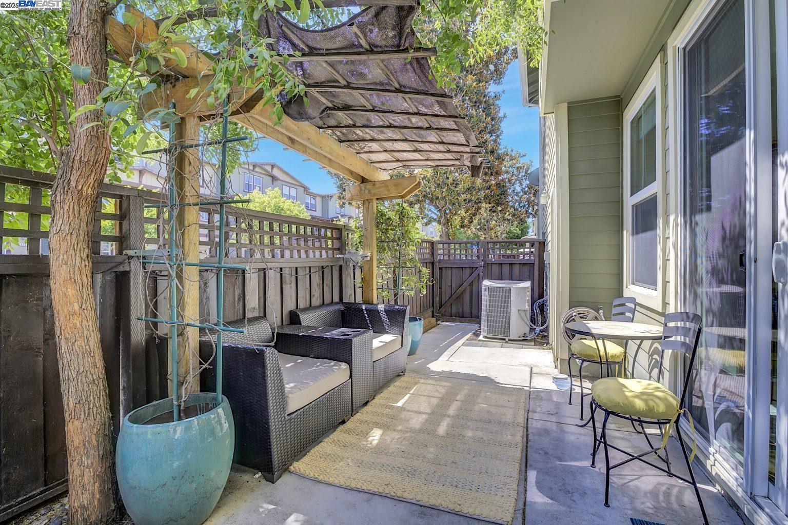 Detail Gallery Image 35 of 44 For 445 S 22nd St, San Jose,  CA 95116 - 4 Beds | 2/1 Baths