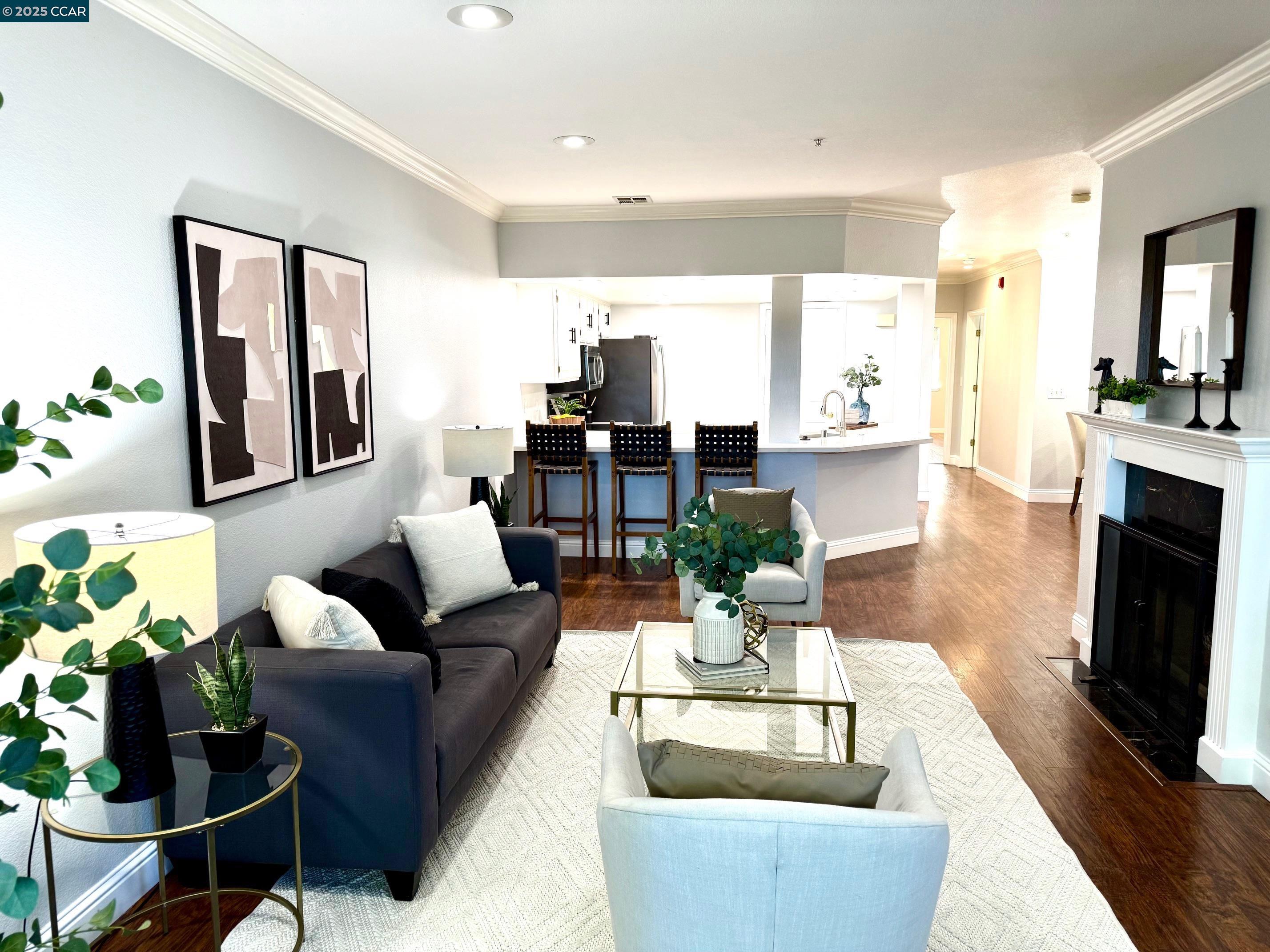 Photo #5: 41115526 Listing: Photo #5