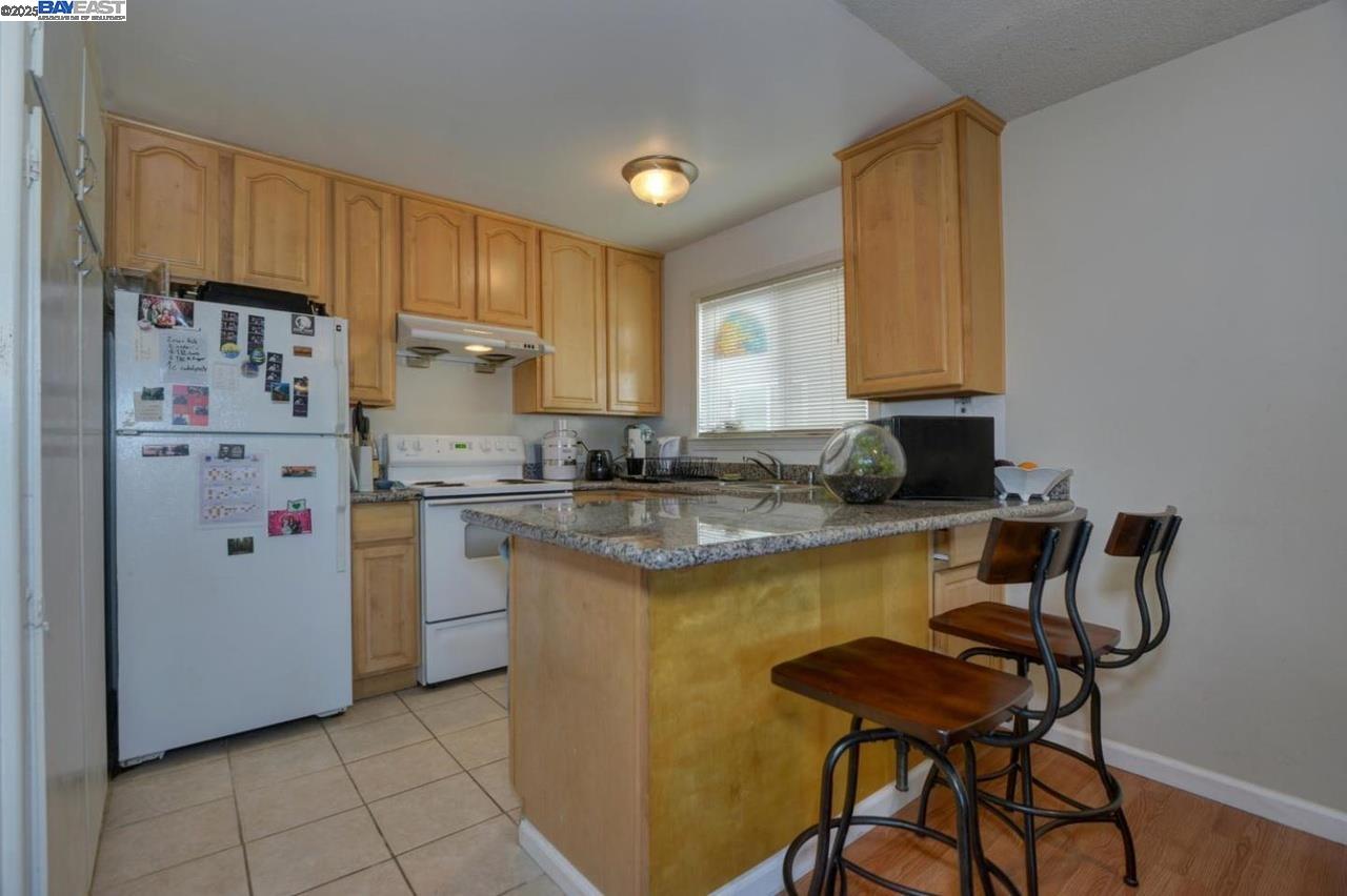 Detail Gallery Image 11 of 36 For 1577 Maurice Ln, San Jose,  CA 95129 - – Beds | – Baths