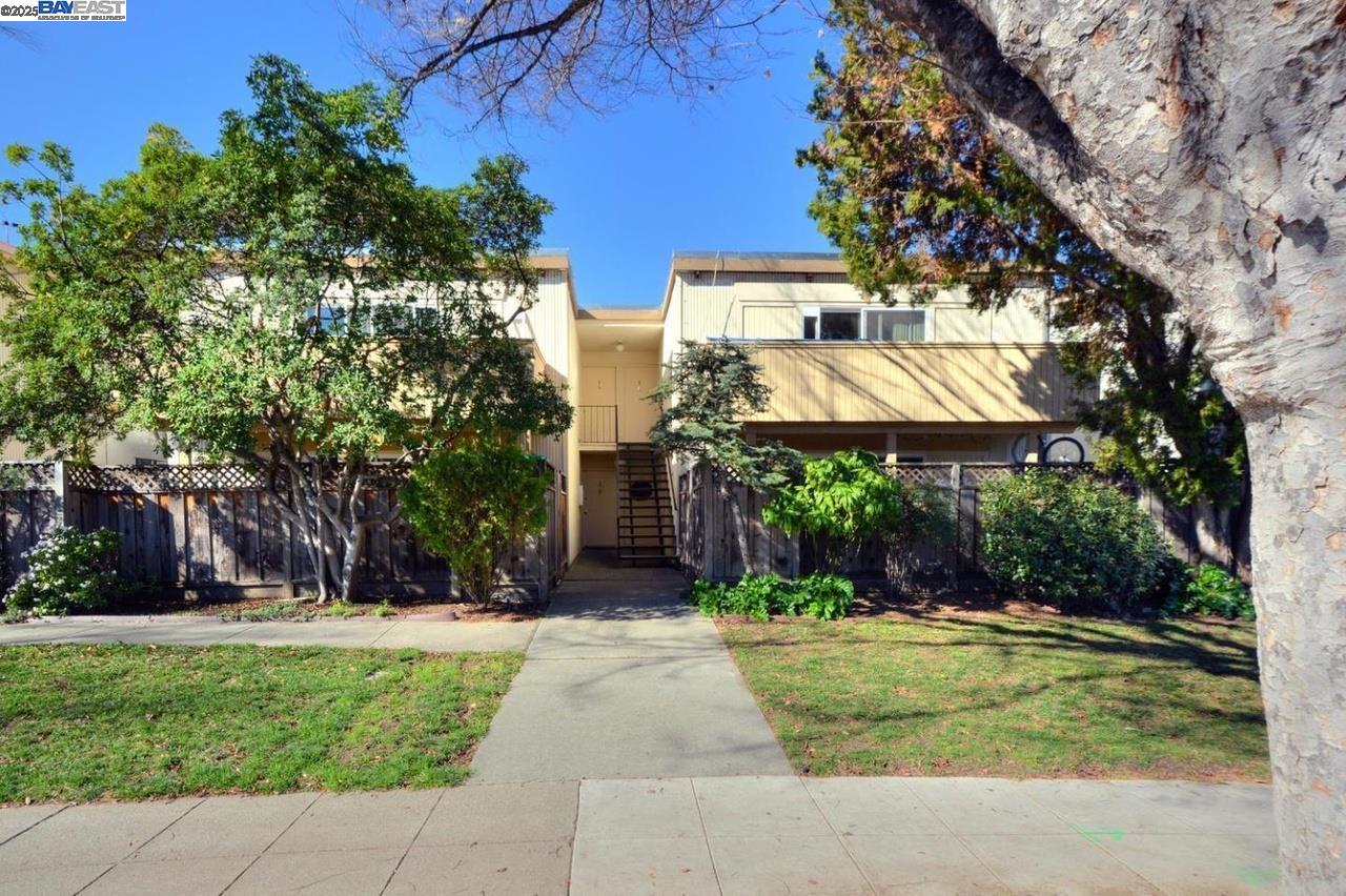 Detail Gallery Image 32 of 36 For 1577 Maurice Ln, San Jose,  CA 95129 - – Beds | – Baths