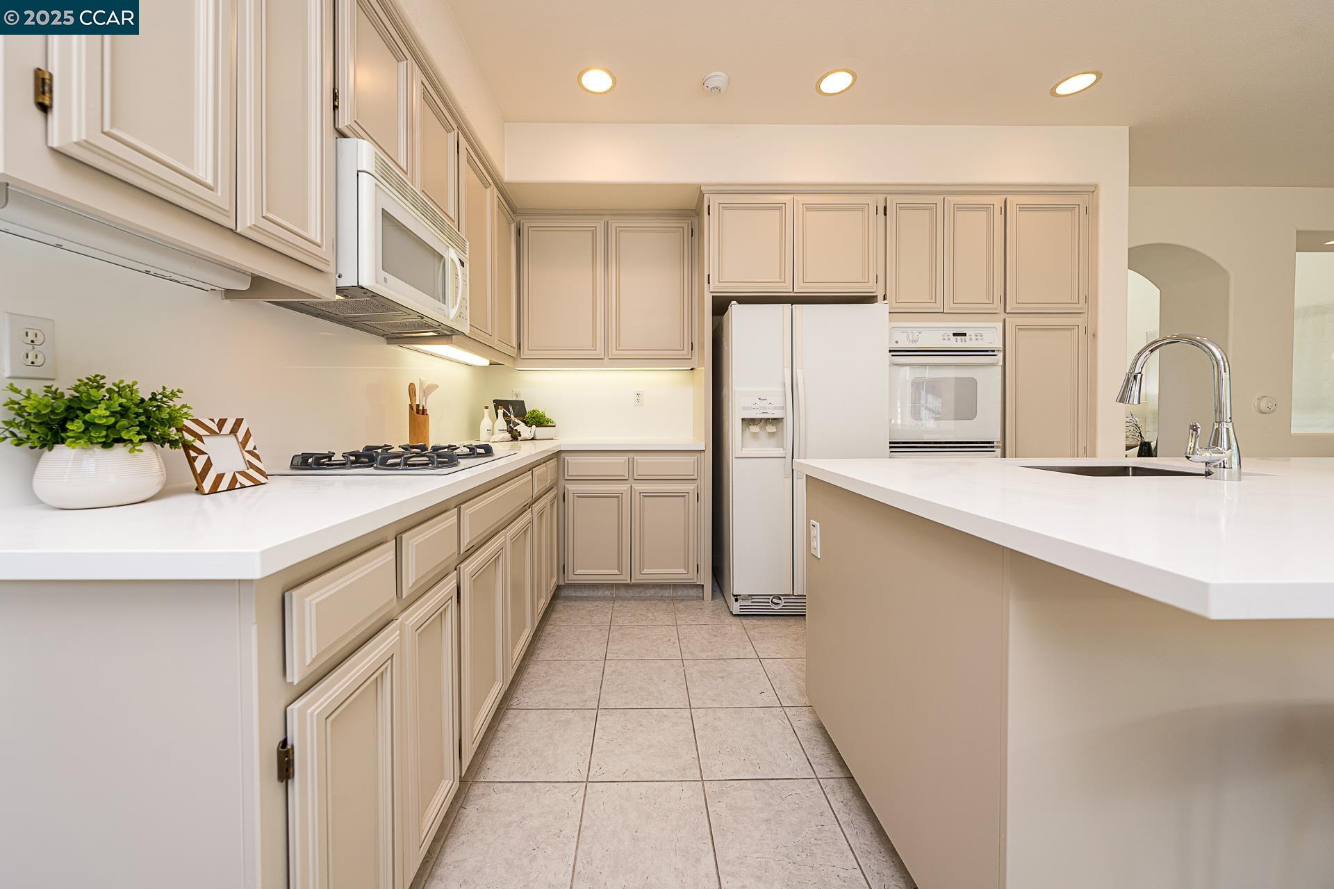 Detail Gallery Image 24 of 60 For 2222 Dewberry Dr, San Ramon,  CA 94582 - 4 Beds | 3 Baths