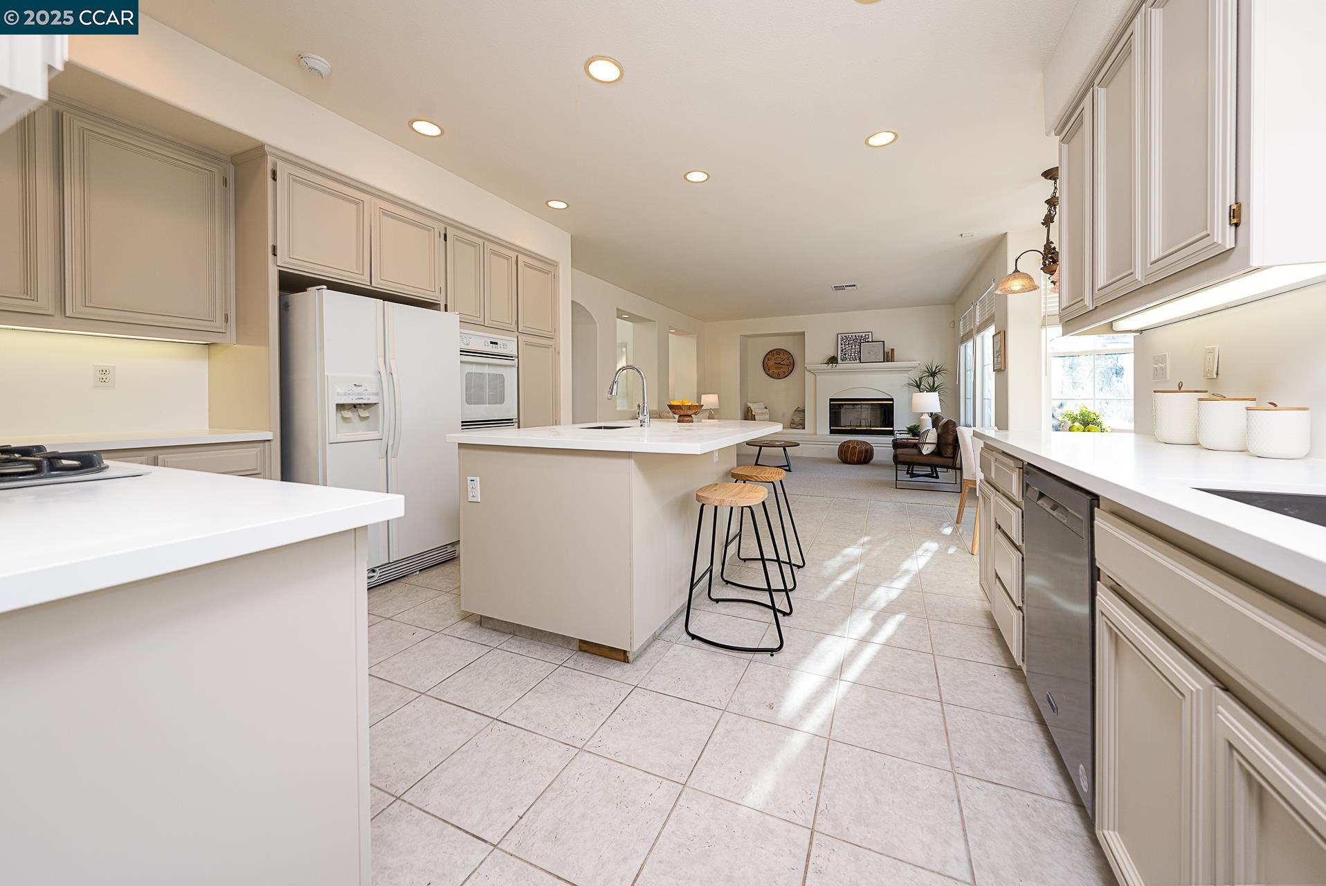 Detail Gallery Image 26 of 60 For 2222 Dewberry Dr, San Ramon,  CA 94582 - 4 Beds | 3 Baths