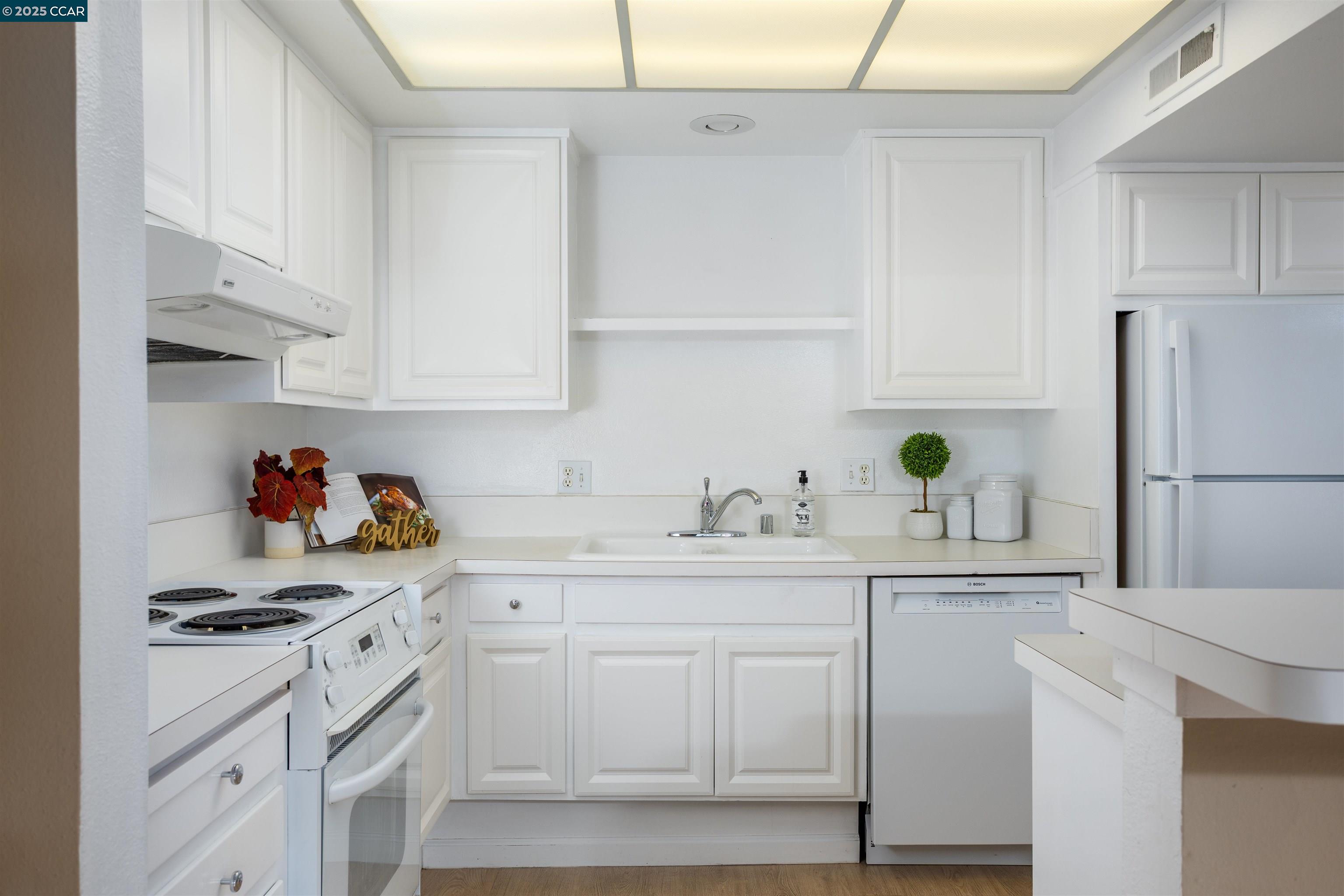 Photo #12: 41115541 Listing: Photo #12