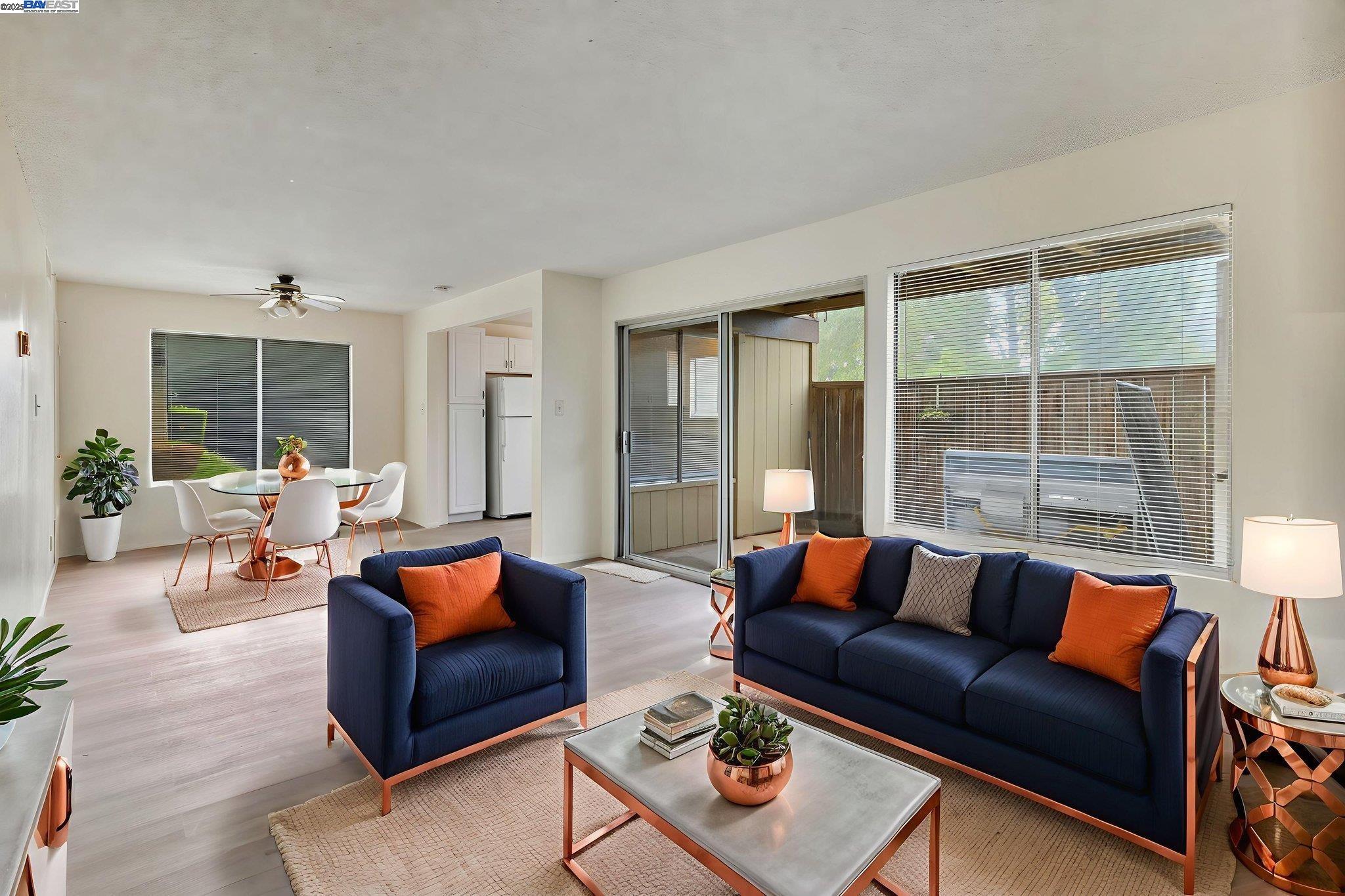 Detail Gallery Image 1 of 34 For 355 Parkview Ter #D1,  Vallejo,  CA 94589 - 2 Beds | 1 Baths