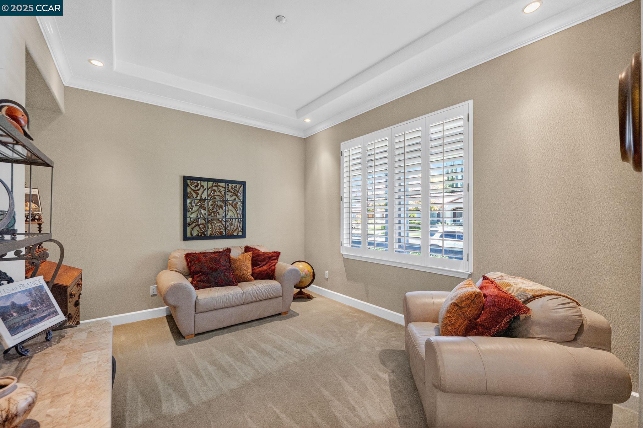 Detail Gallery Image 8 of 45 For 255 Prato Way, Livermore,  CA 94550 - 5 Beds | 5 Baths