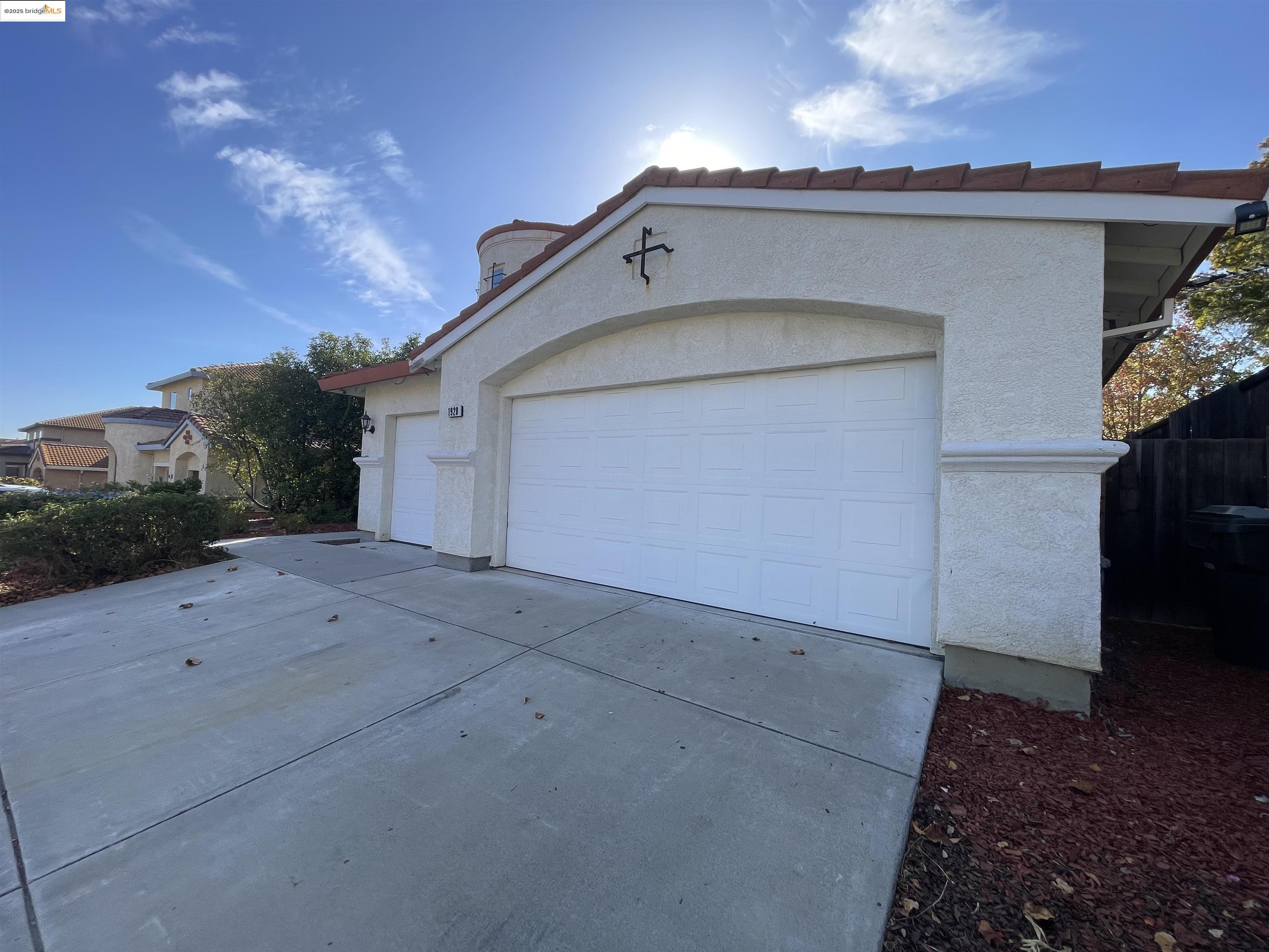 Detail Gallery Image 22 of 50 For 1928 Badger Pass Way, Antioch,  CA 94531 - 4 Beds | 3 Baths