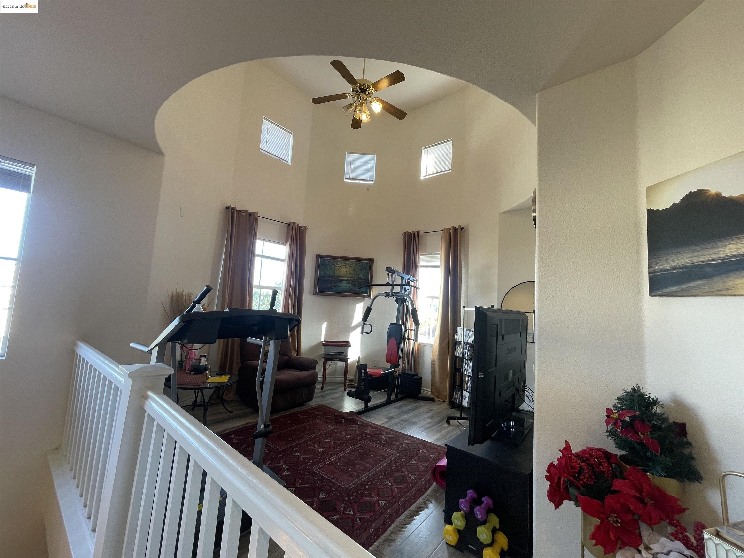 Detail Gallery Image 27 of 47 For 1928 Badger Pass Way, Antioch,  CA 94531 - 4 Beds | 3 Baths