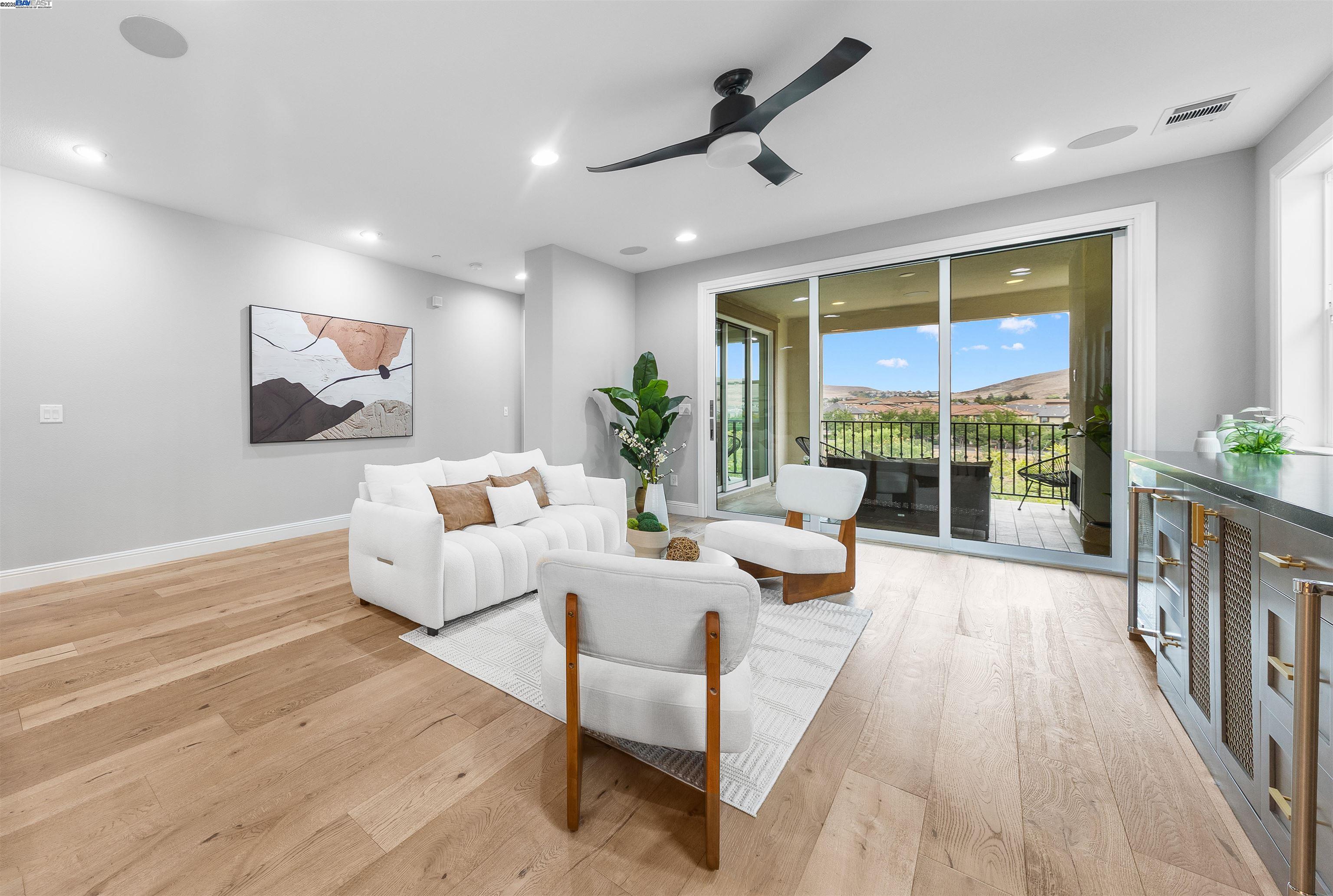 Detail Gallery Image 23 of 60 For 6132 Alpine Blue Dr, San Ramon,  CA 94582-5893 - 4 Beds | 3/1 Baths