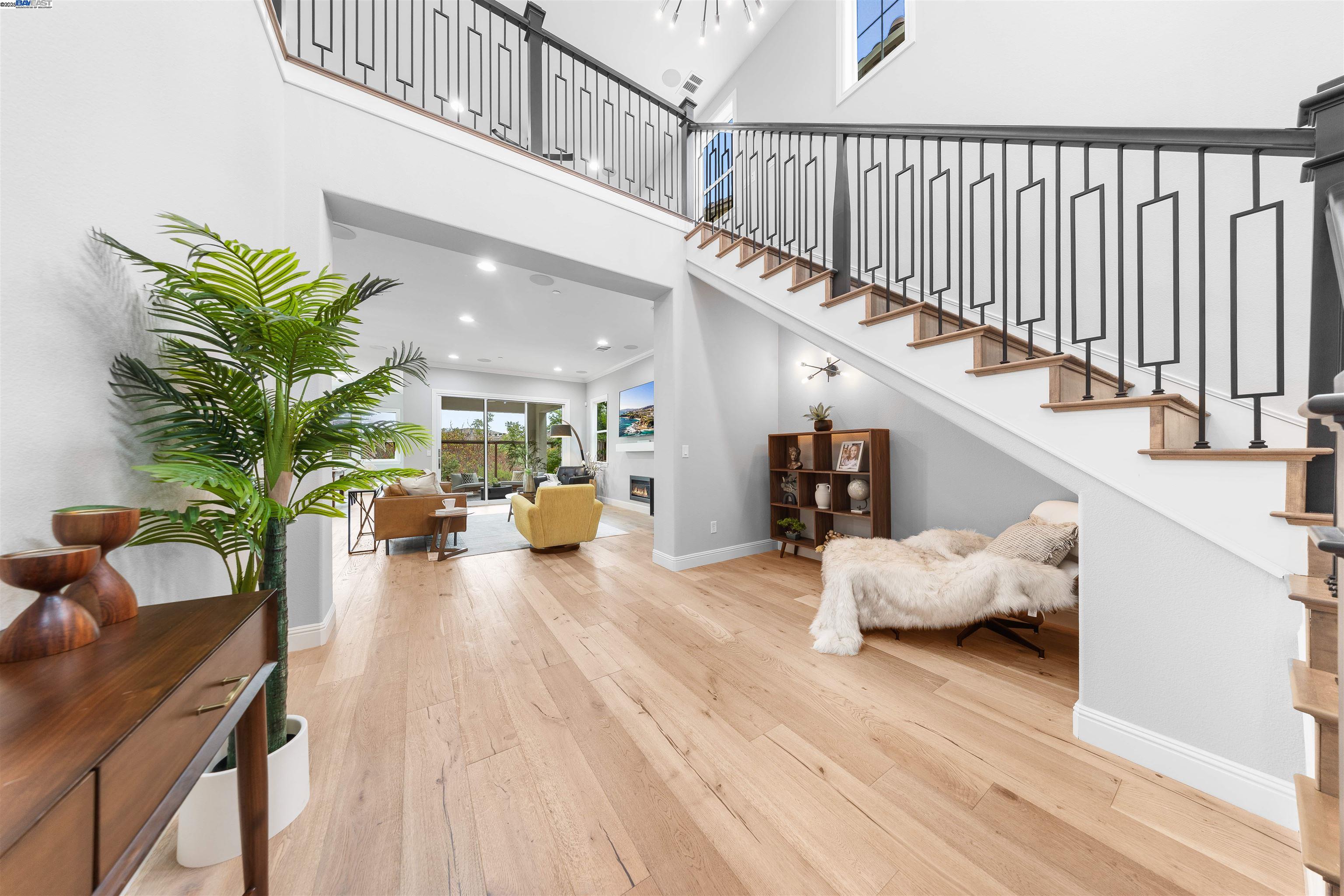 Detail Gallery Image 4 of 60 For 6132 Alpine Blue Dr, San Ramon,  CA 94582-5893 - 4 Beds | 3/1 Baths