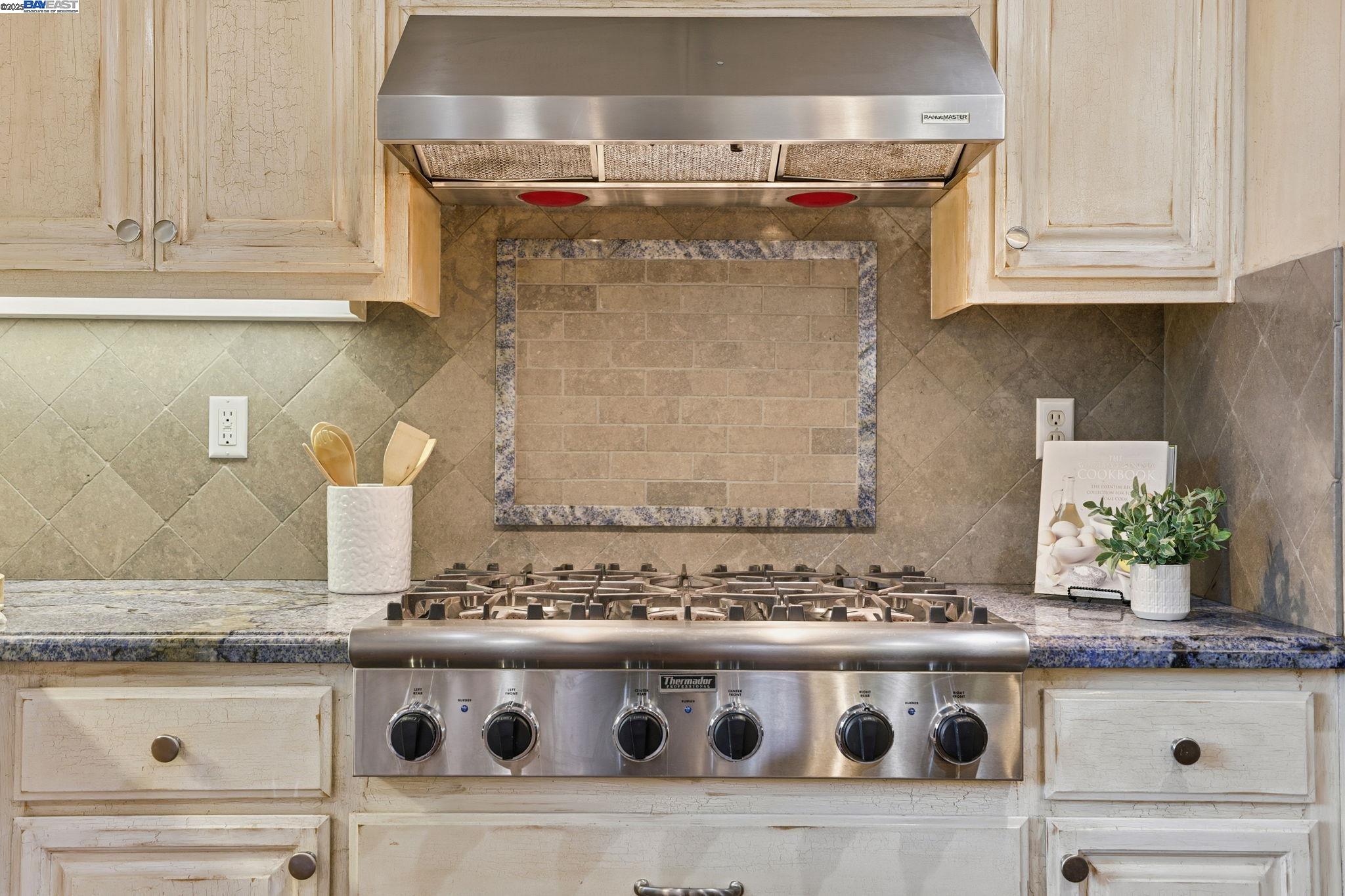 Detail Gallery Image 28 of 60 For 2662 St Helena Ct, Livermore,  CA 94550 - 5 Beds | 4 Baths