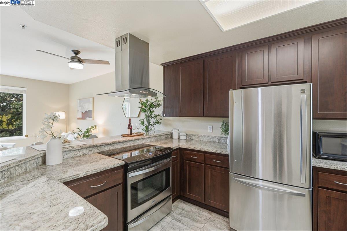 Detail Gallery Image 25 of 59 For 929 E El Camino Real 320e,  Sunnyvale,  CA 94087 - 2 Beds | 2 Baths