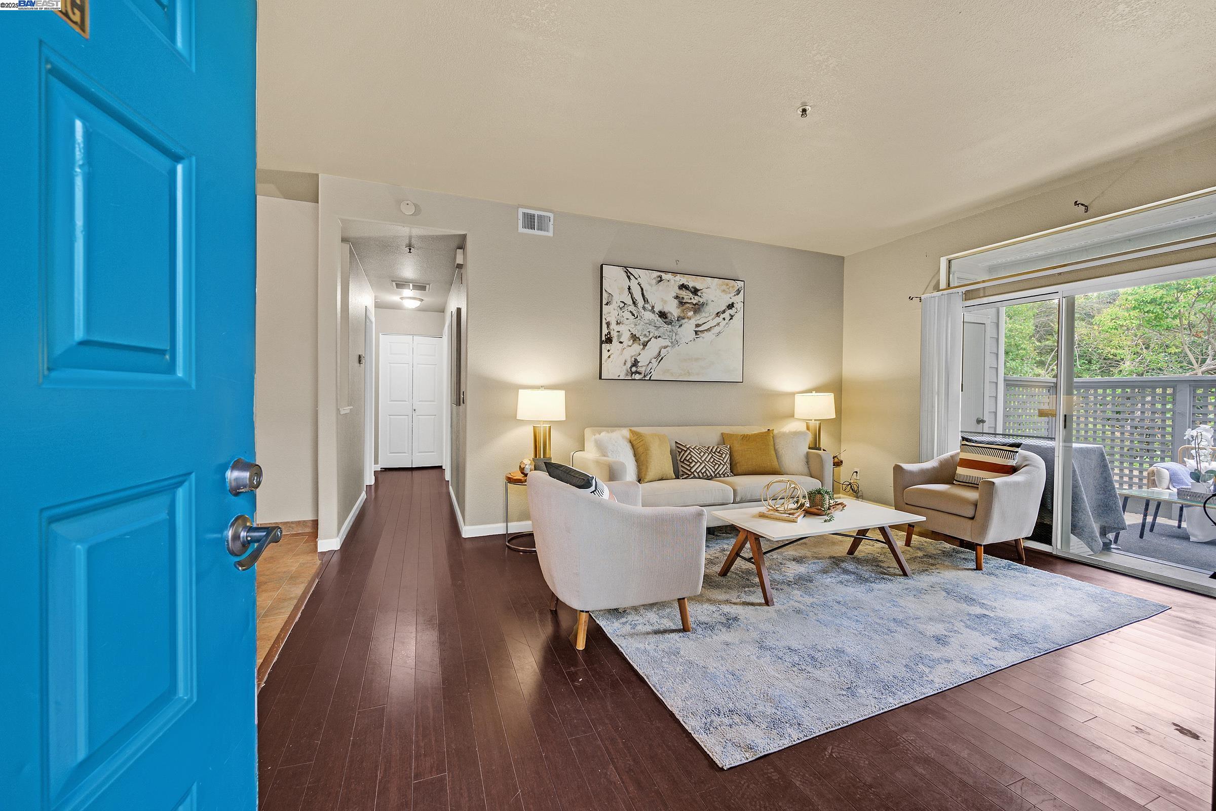 Detail Gallery Image 3 of 33 For 205 Dursey Dr, Pinole,  CA 94564 - 2 Beds | 1 Baths