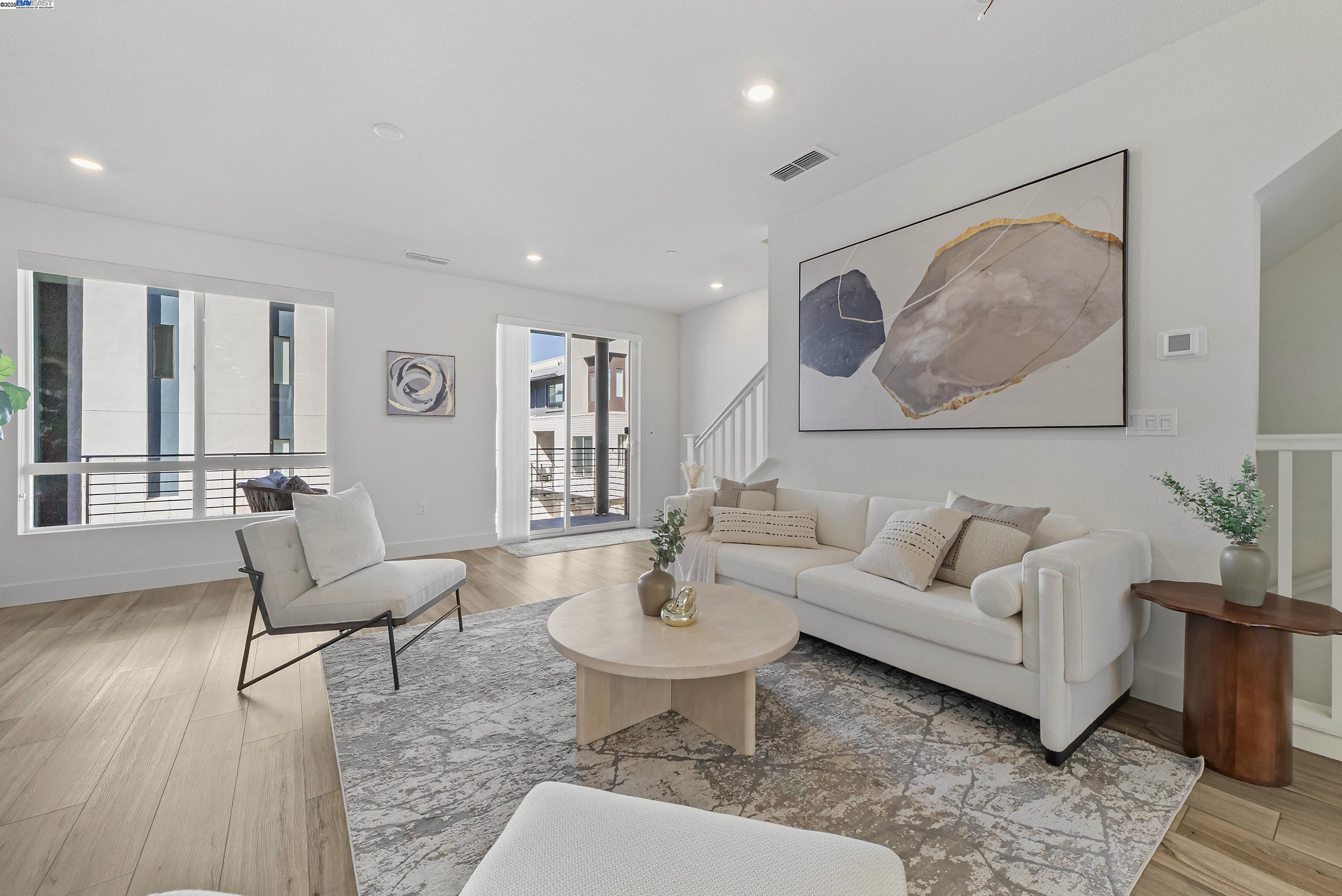 Front Image Thumbnail for BE41115567