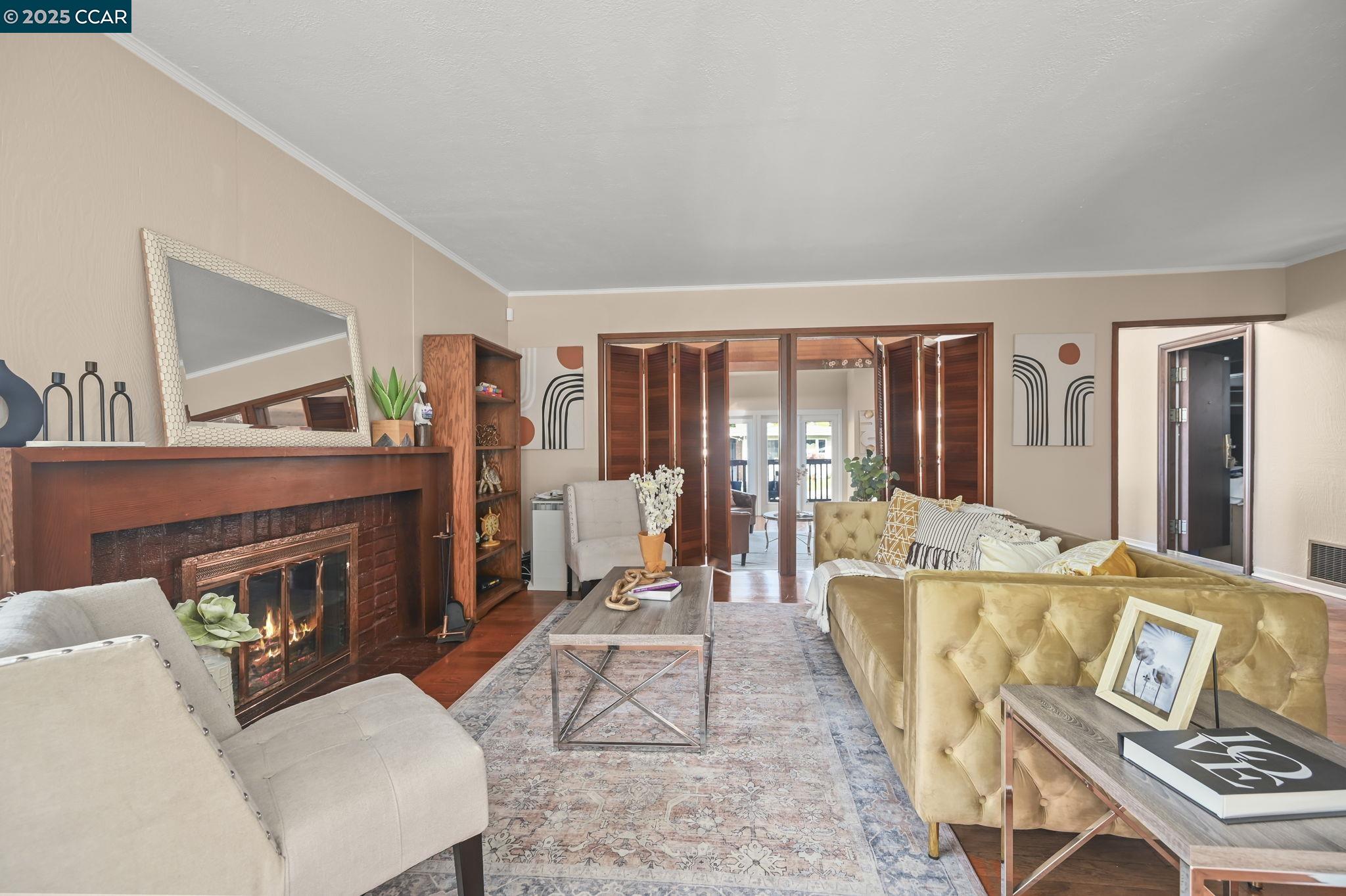 Detail Gallery Image 14 of 30 For 6524 Alta Vista Dr, El Cerrito,  CA 94530 - 3 Beds | 2 Baths