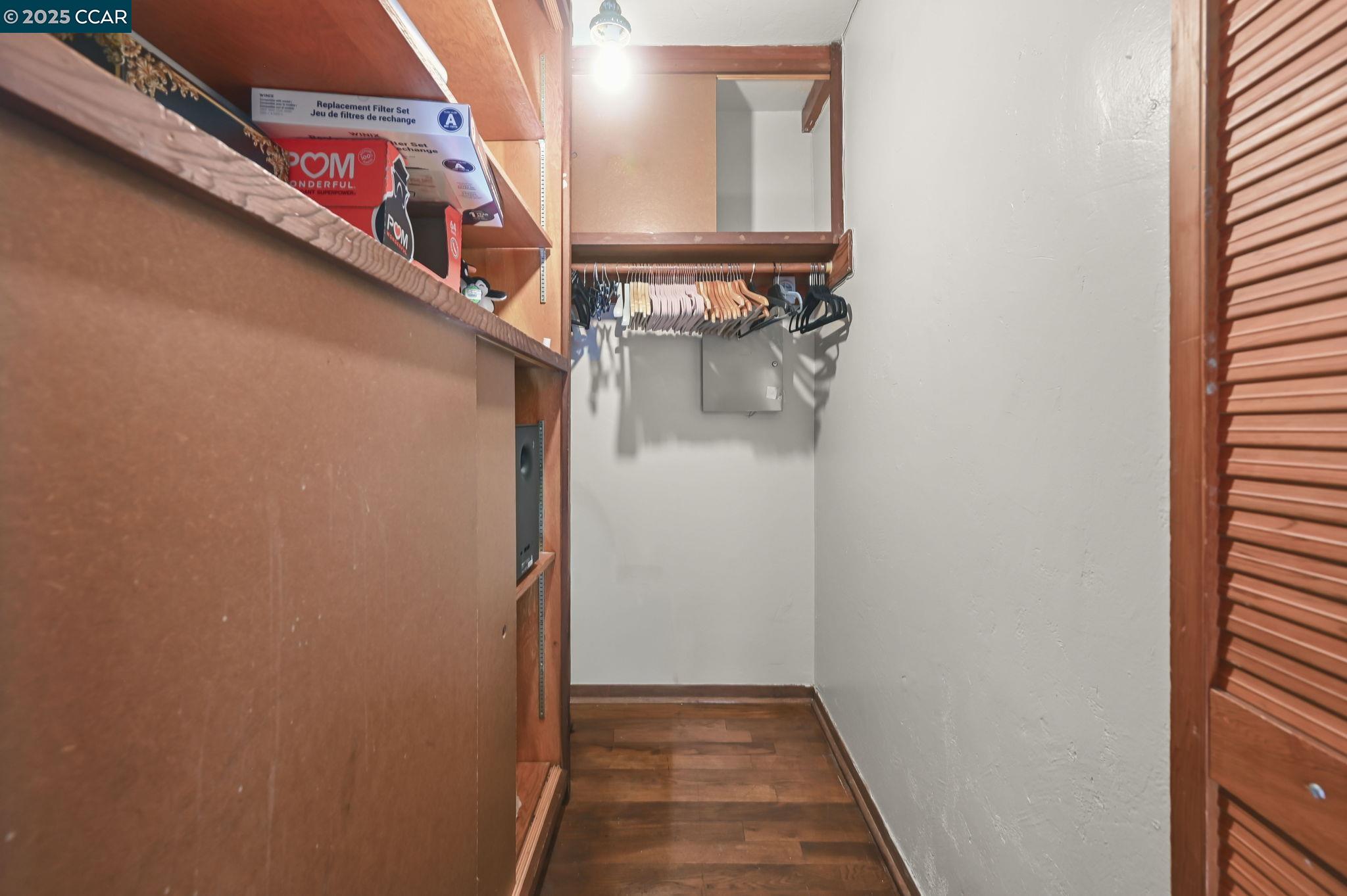 Detail Gallery Image 24 of 30 For 6524 Alta Vista Dr, El Cerrito,  CA 94530 - 3 Beds | 2 Baths