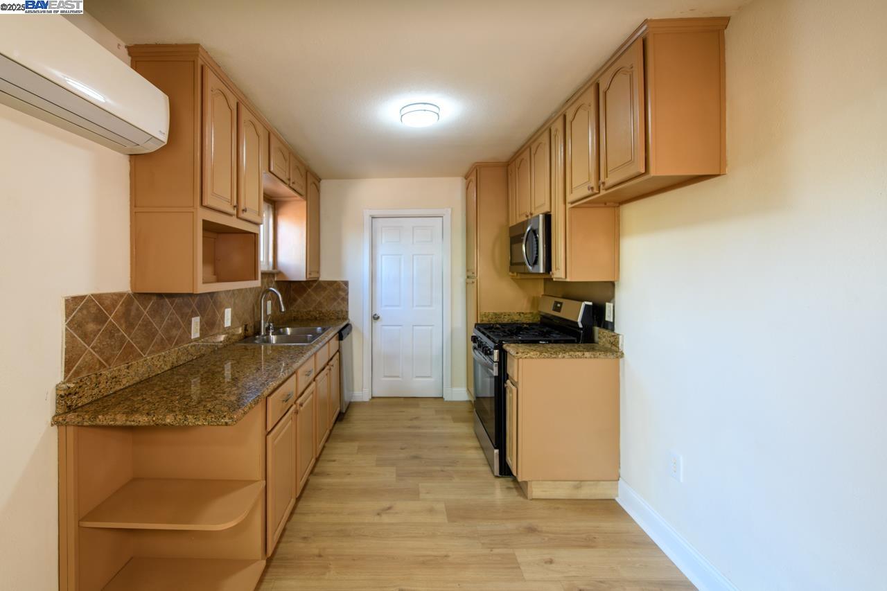 Detail Gallery Image 13 of 31 For 23 E Madill St, Antioch,  CA 94509 - 2 Beds | 1 Baths