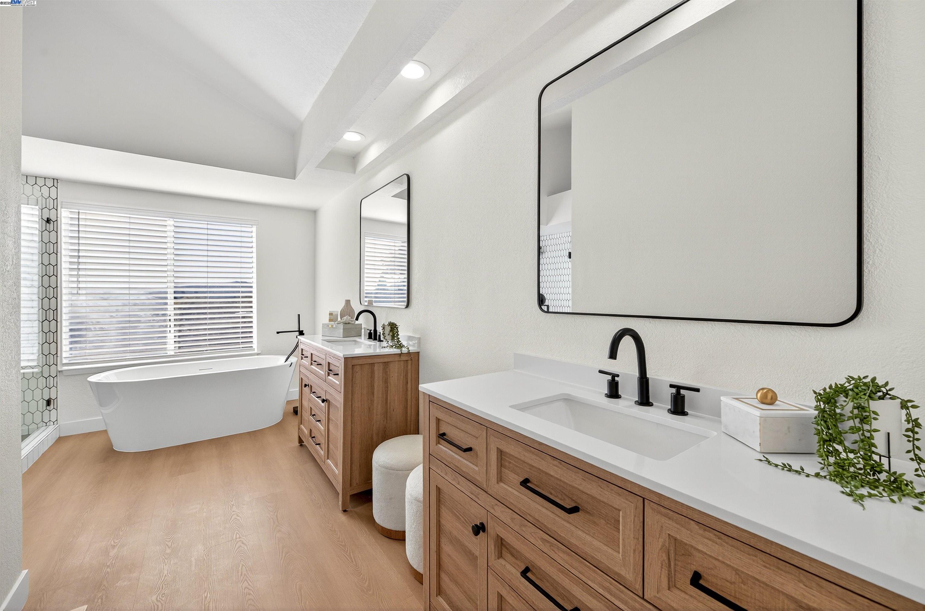 Detail Gallery Image 23 of 37 For 5075 Canyon Crest Dr, San Ramon,  CA 94582 - 4 Beds | 3 Baths