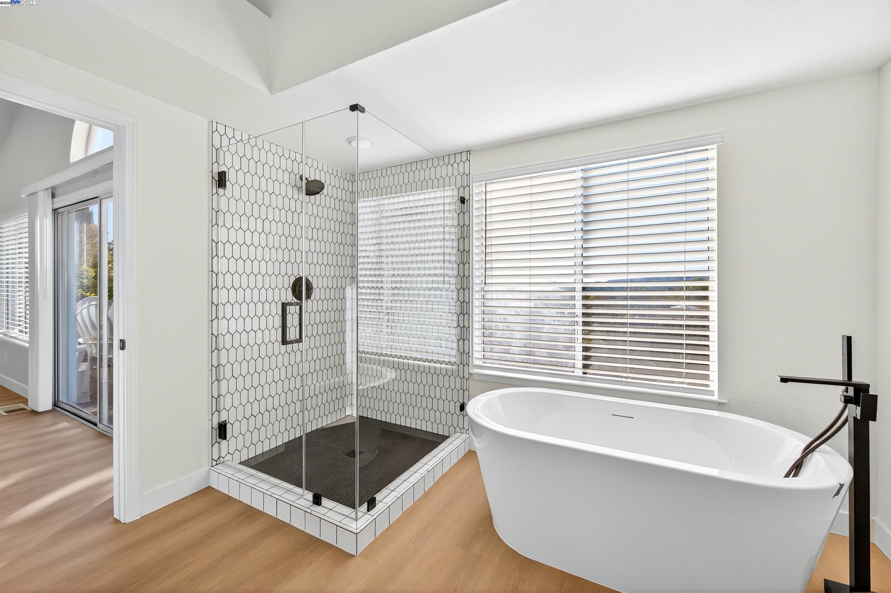 Detail Gallery Image 24 of 37 For 5075 Canyon Crest Dr, San Ramon,  CA 94582 - 4 Beds | 3 Baths