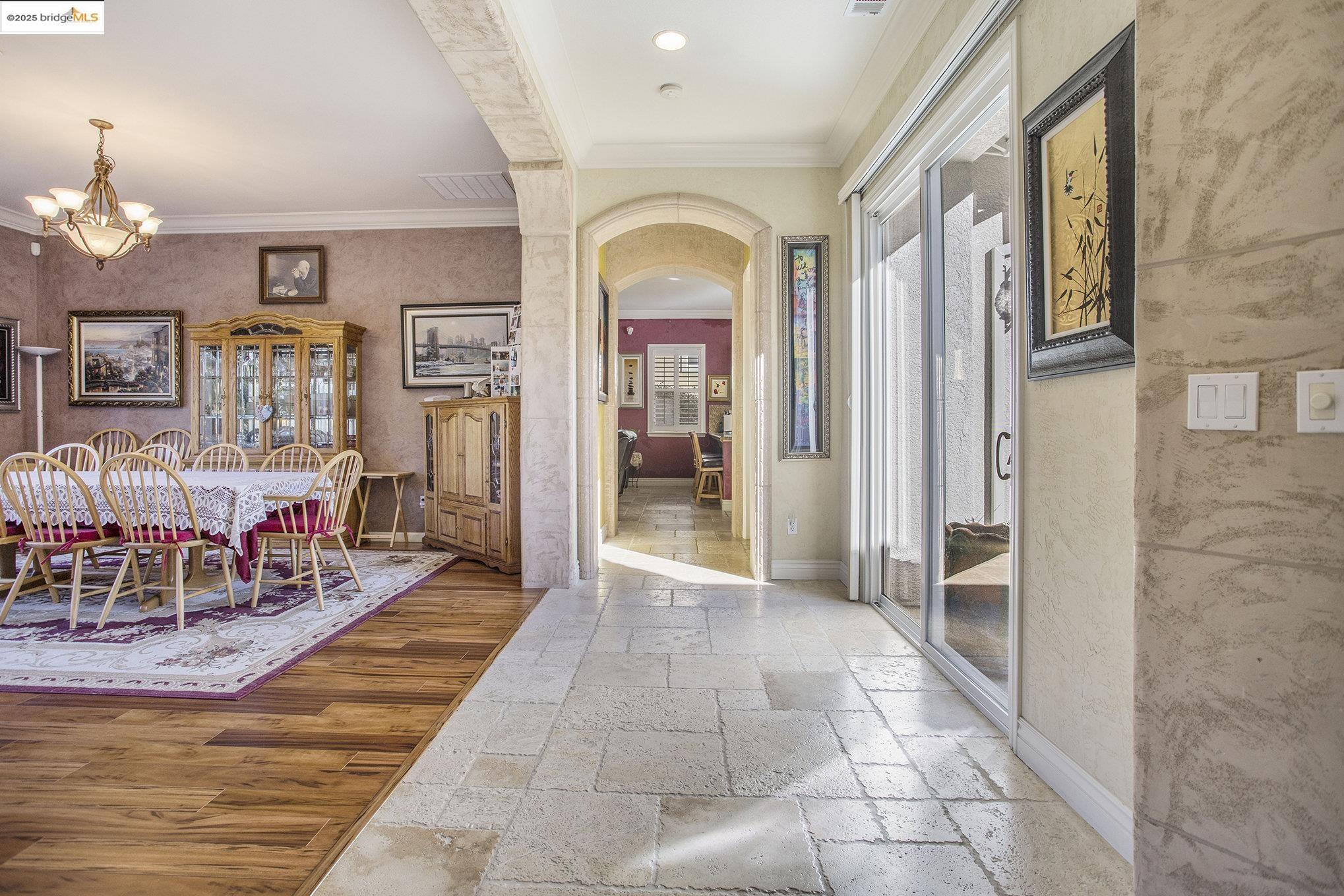 Detail Gallery Image 13 of 49 For 2033 Great Meadow Ln, Brentwood,  CA 94513 - 4 Beds | 2/1 Baths