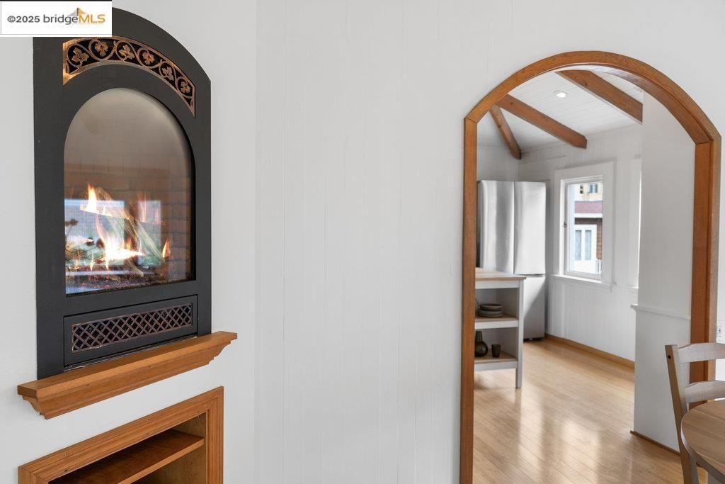 Detail Gallery Image 11 of 33 For 2587 Piedmont Ave #3,  Berkeley,  CA 94704 - 1 Beds | 1 Baths