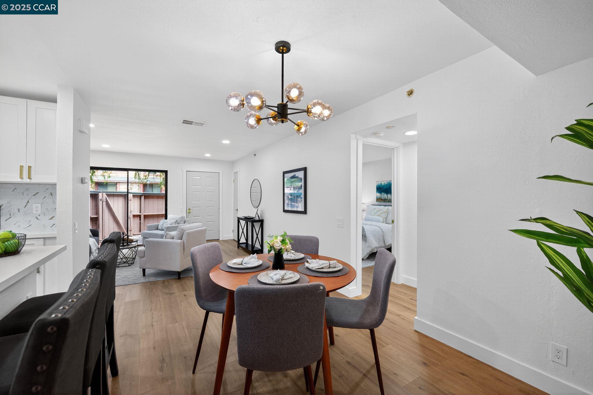 Photo #11: 41115585 Listing: Photo #11