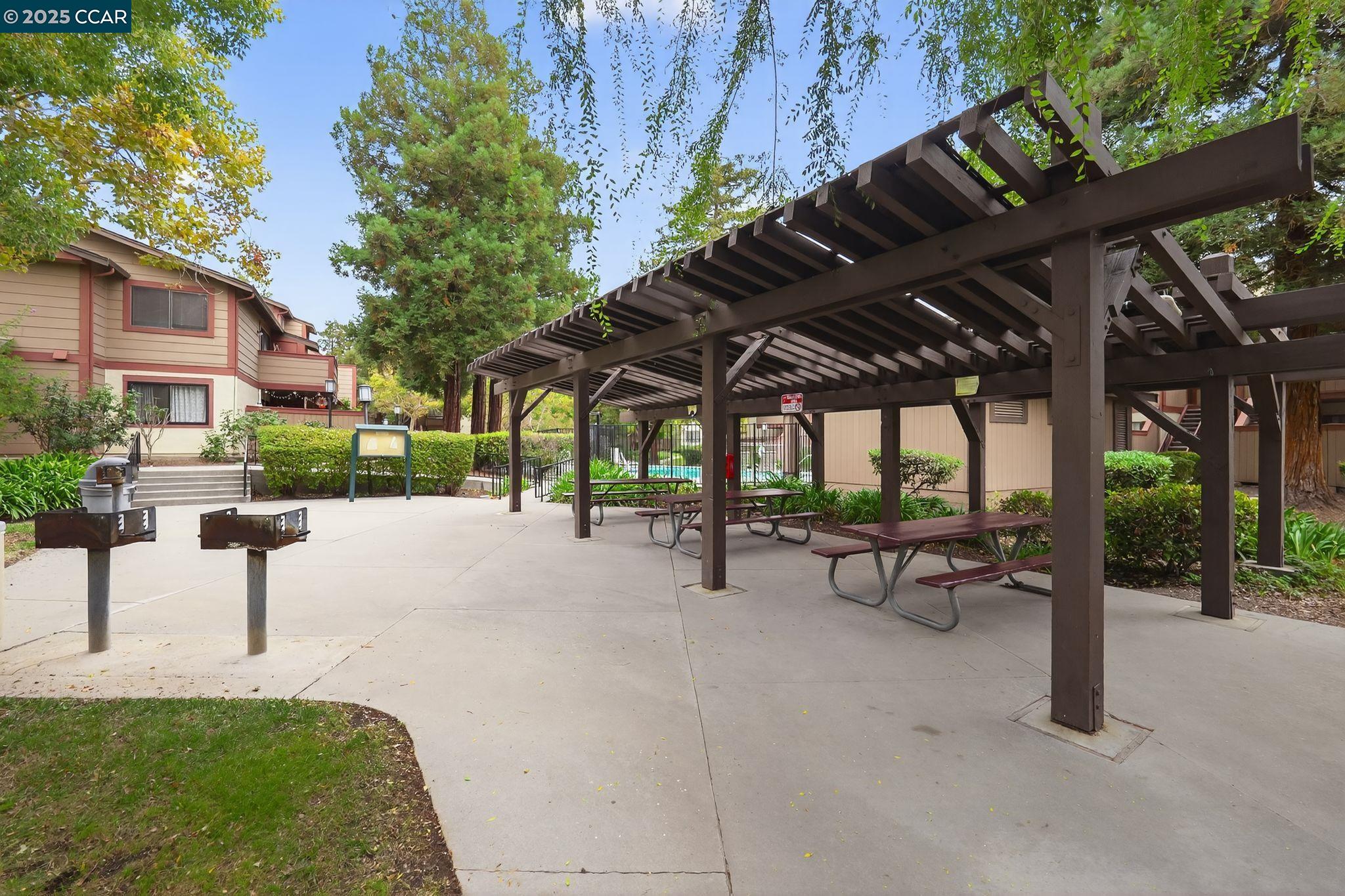 Photo #23: 41115585 Listing: Photo #23