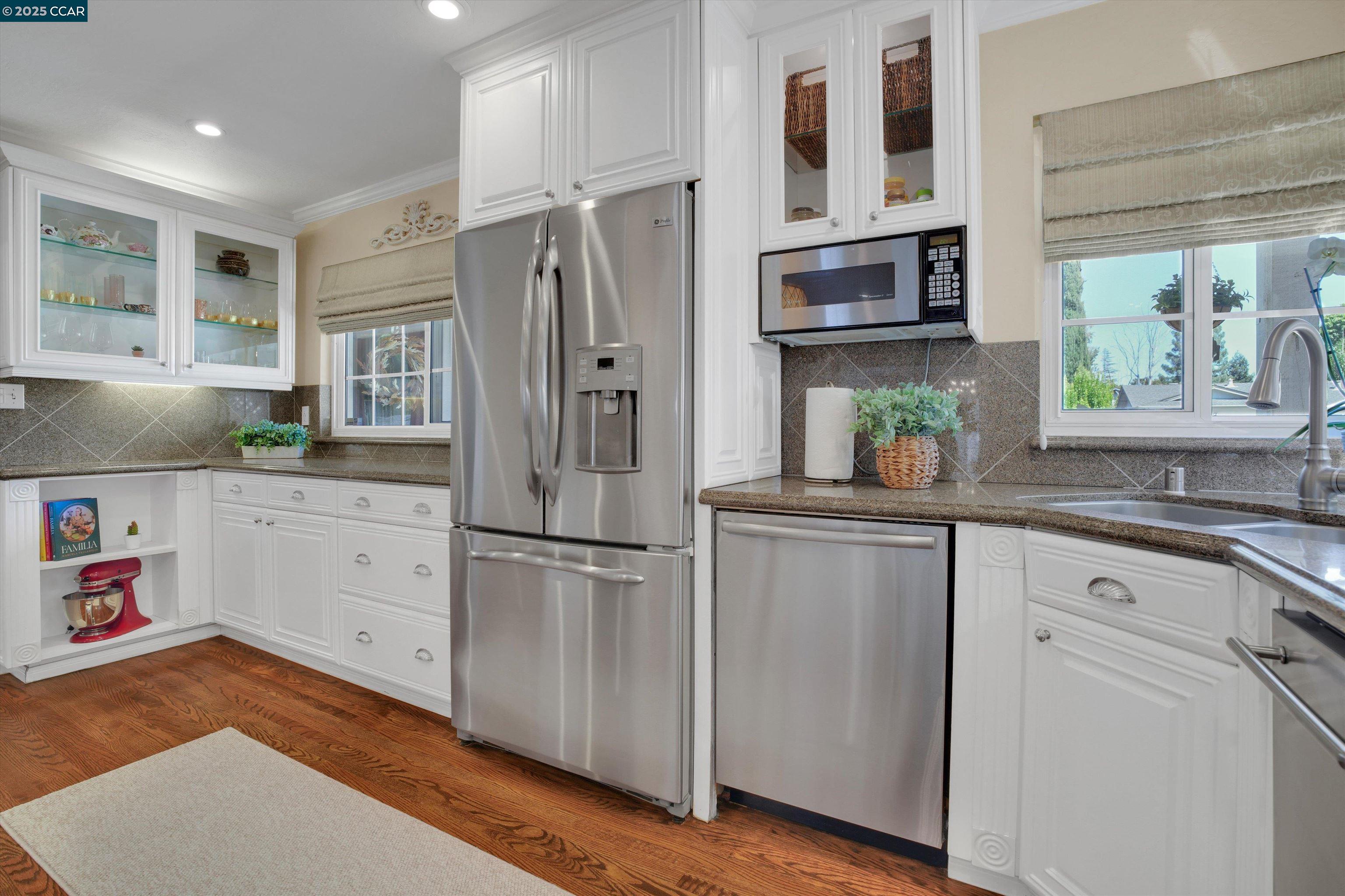 Detail Gallery Image 14 of 49 For 4504 Muirwood Drive, Pleasanton,  CA 94588 - 4 Beds | 2 Baths