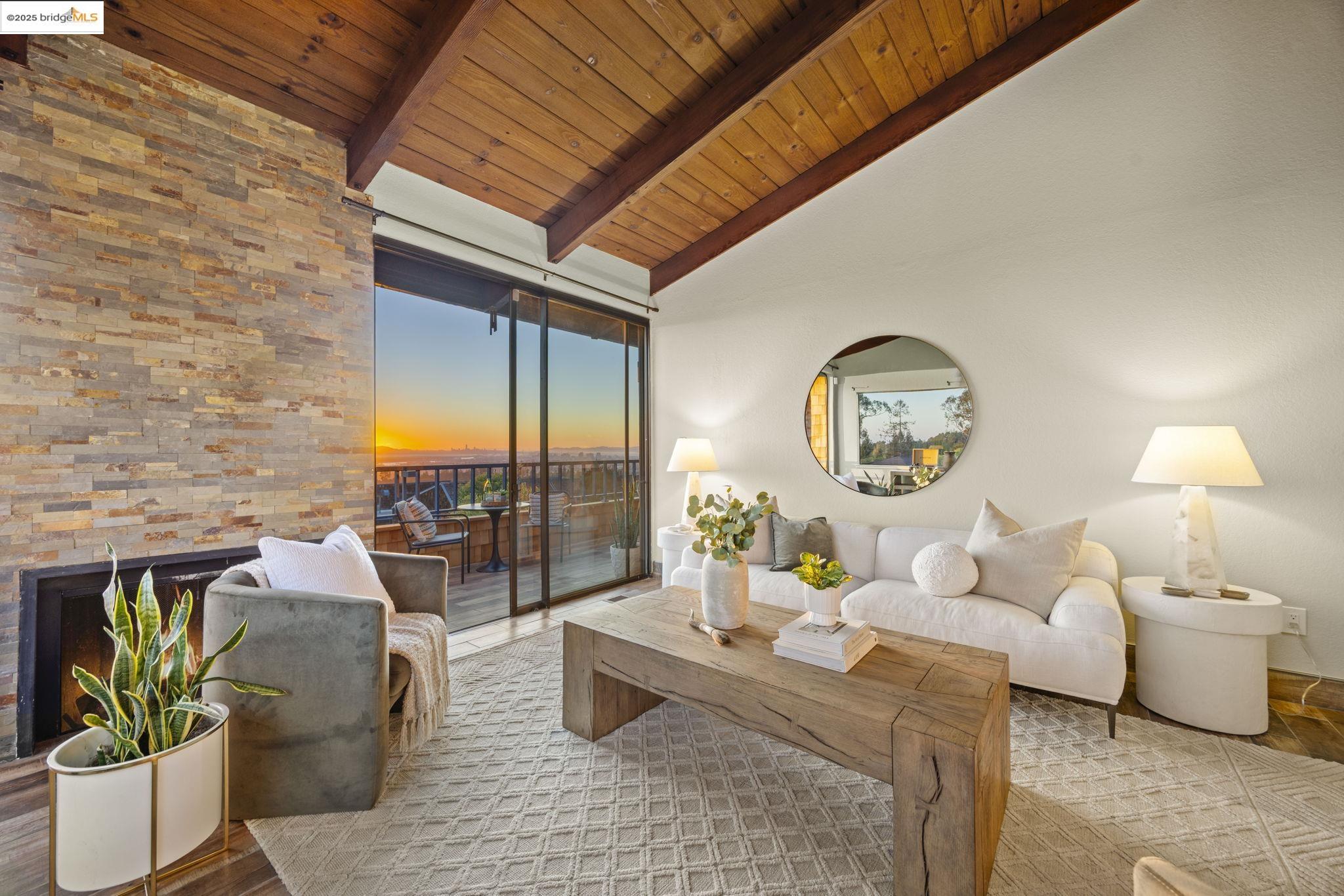 Front Image Thumbnail for EB41115588