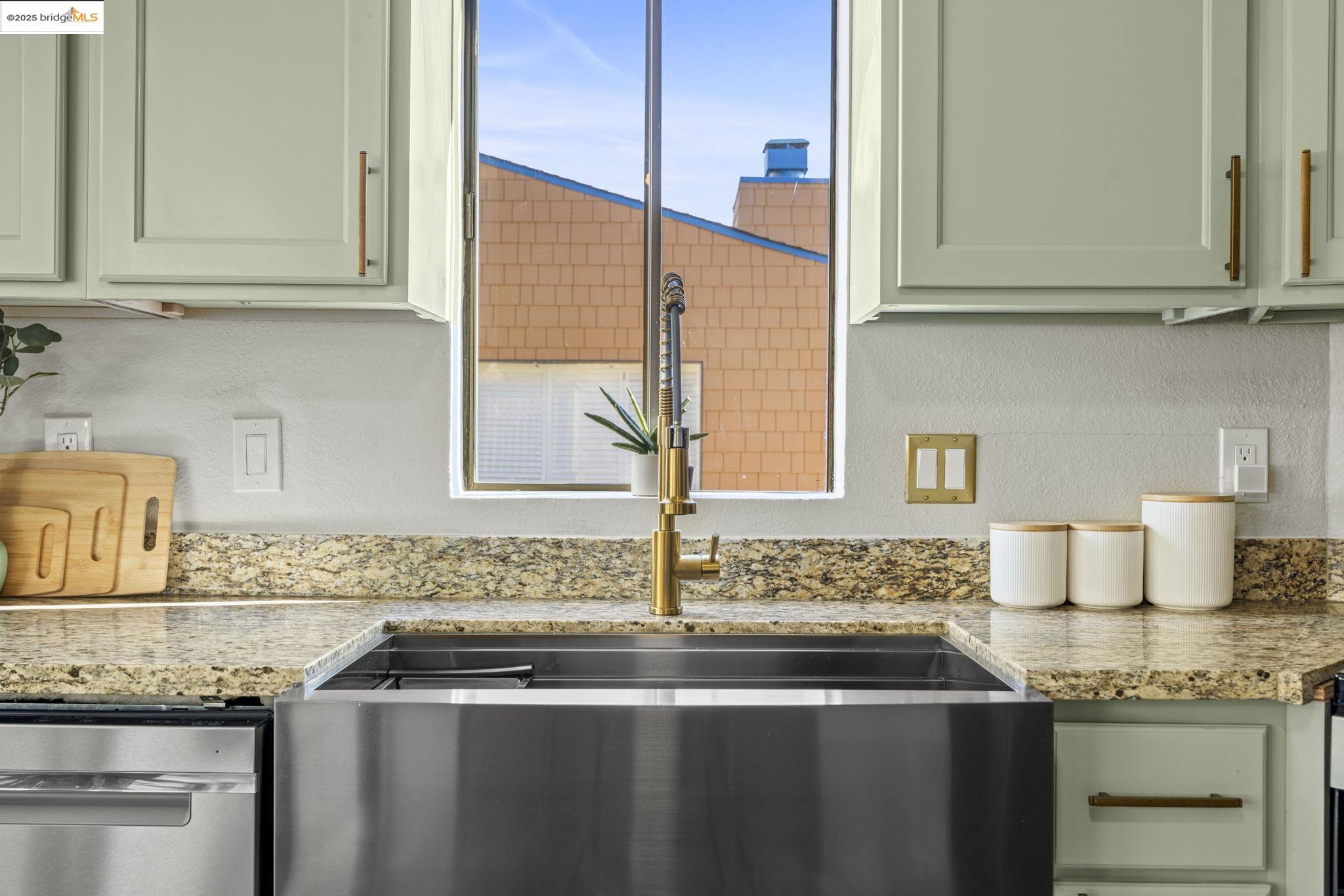 Photo #17: 41115588 Listing: Photo #17