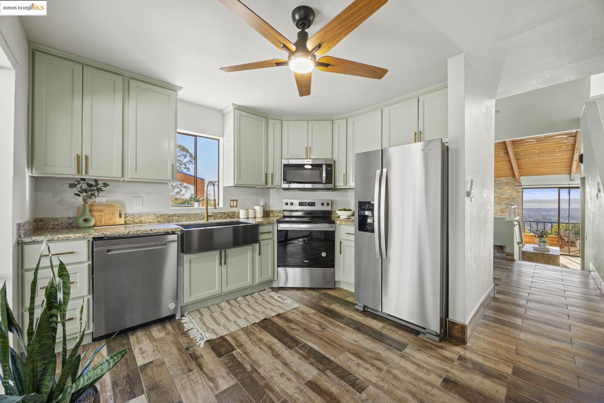 Photo #18: 41115588 Listing: Photo #18
