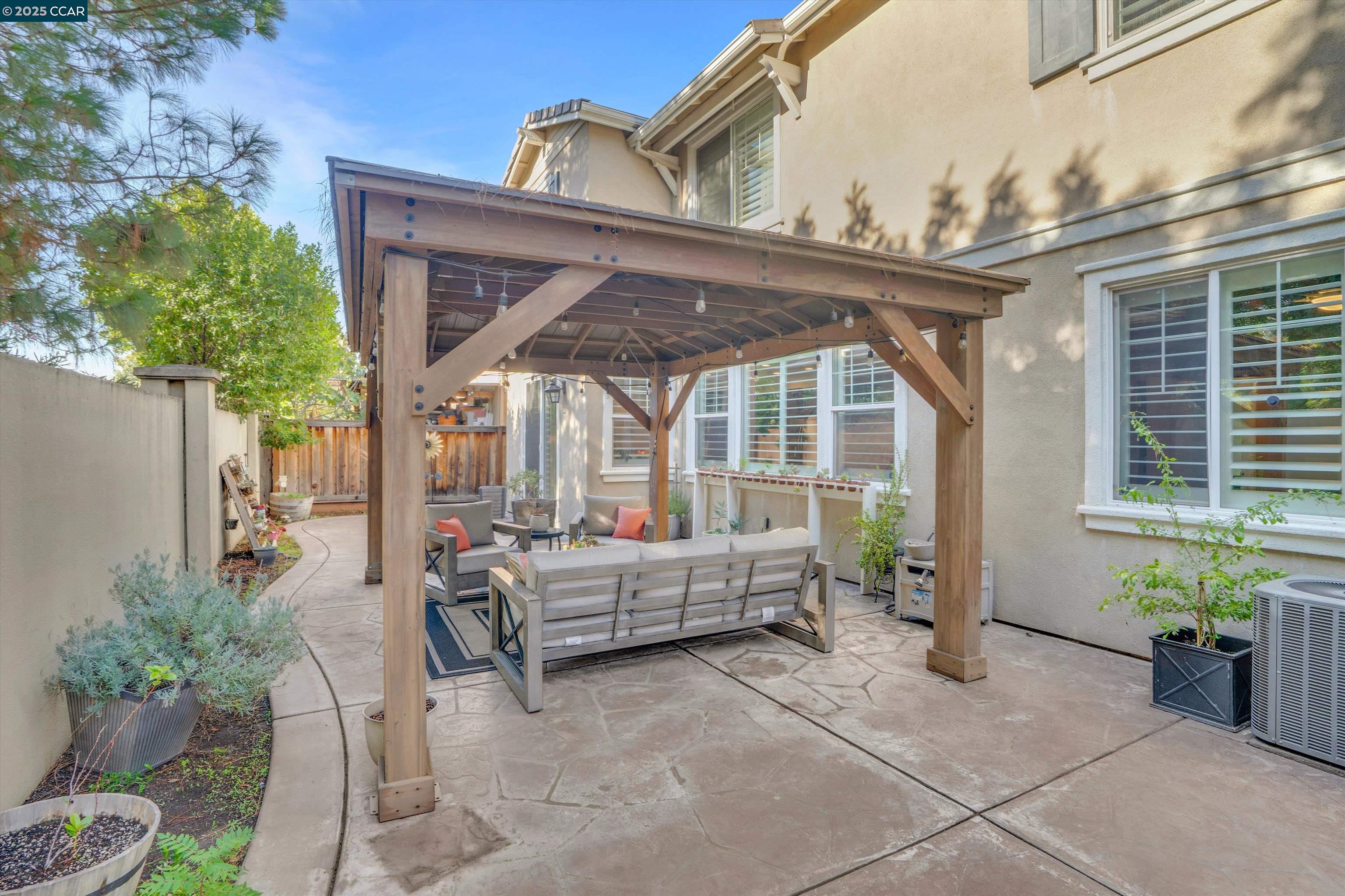 Detail Gallery Image 34 of 36 For 342 Macarthur Way, Brentwood,  CA 94513 - 5 Beds | 3 Baths